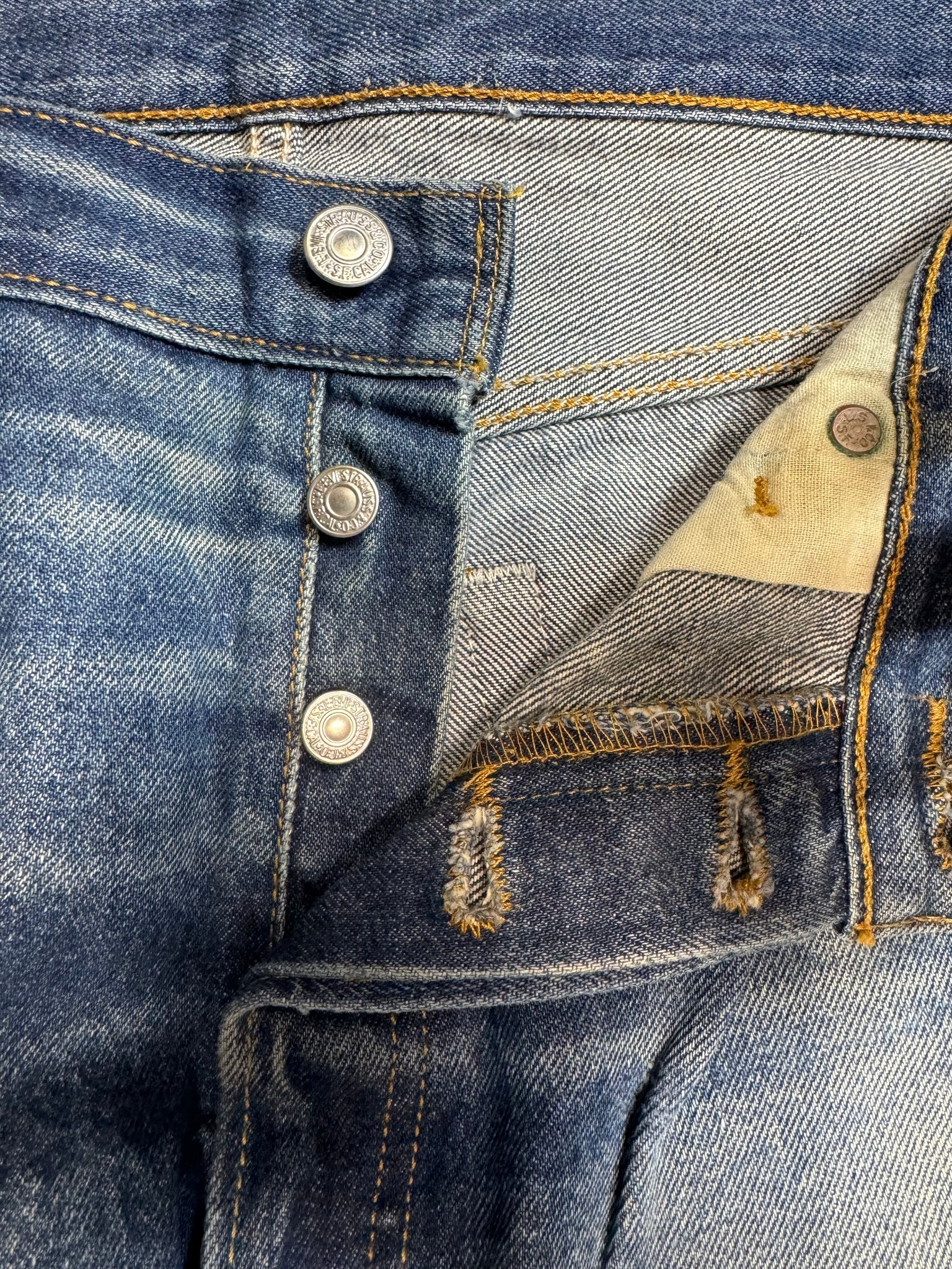 Vintage 1997 USA Levi's 501 Super Wash Denim Jeans (JYJ0324-142)