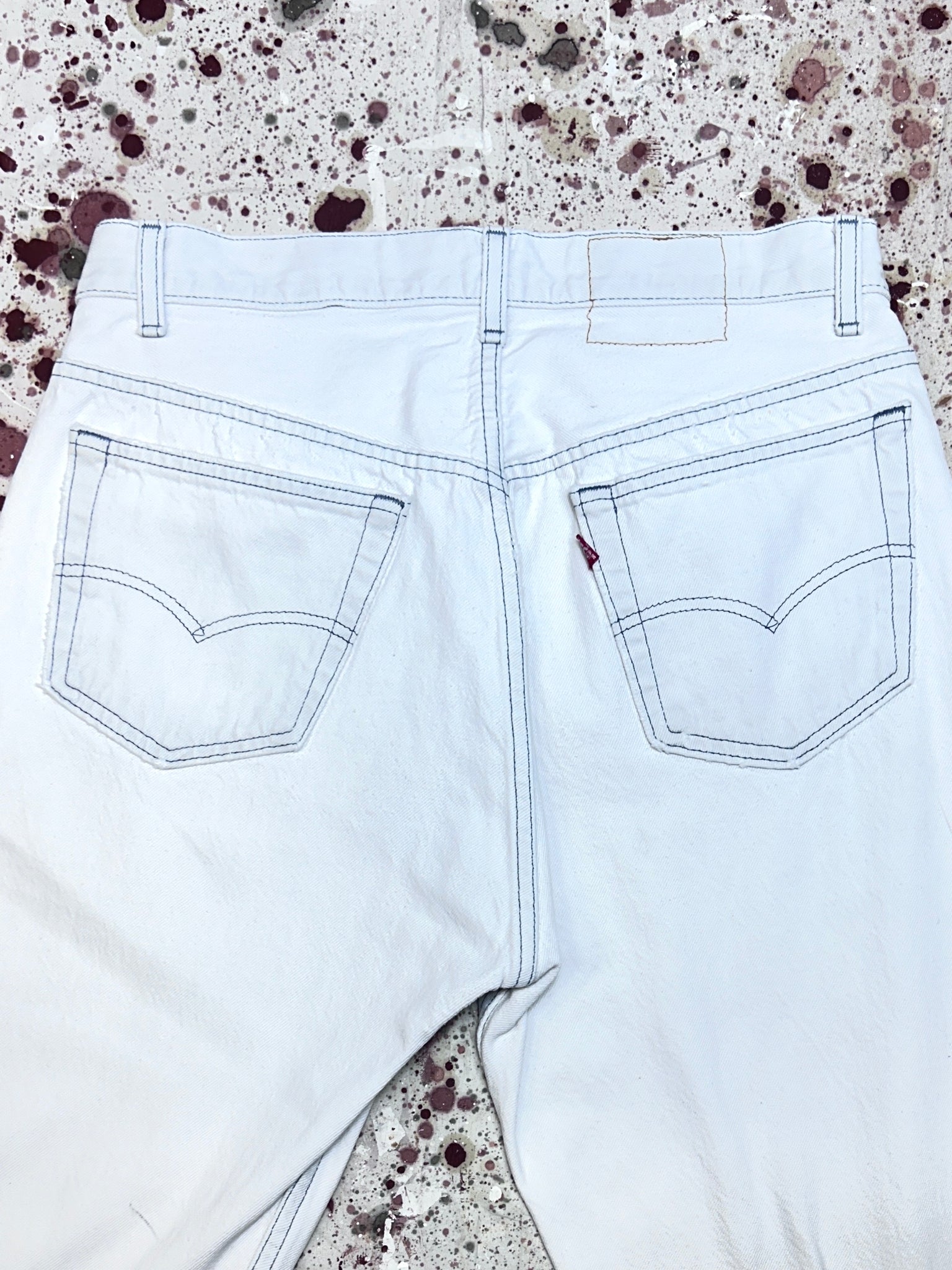 Vintage USA Levi's 501 White Denim Jeans (JYJ0324-091)