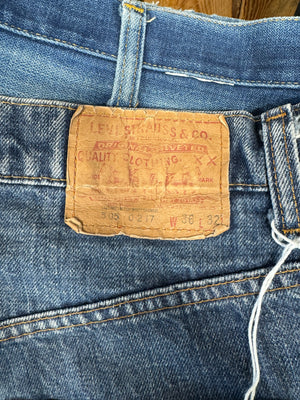Vintage USA Levi's 505 Bar Tac Denim Jeans (JYJ0324-141)