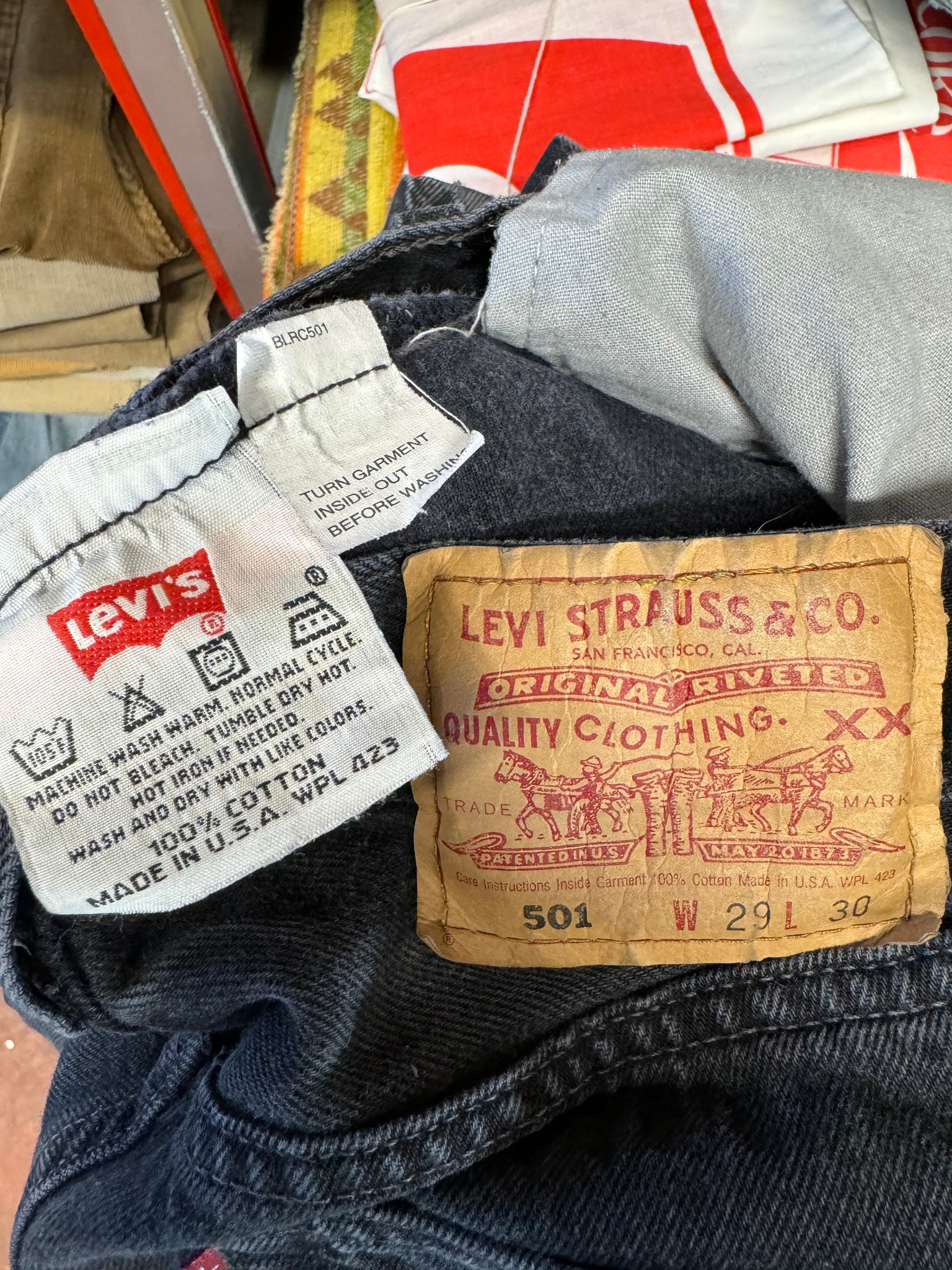 Vintage USA Levi's 501 Black Denim Jeans (JYJ0324-114)