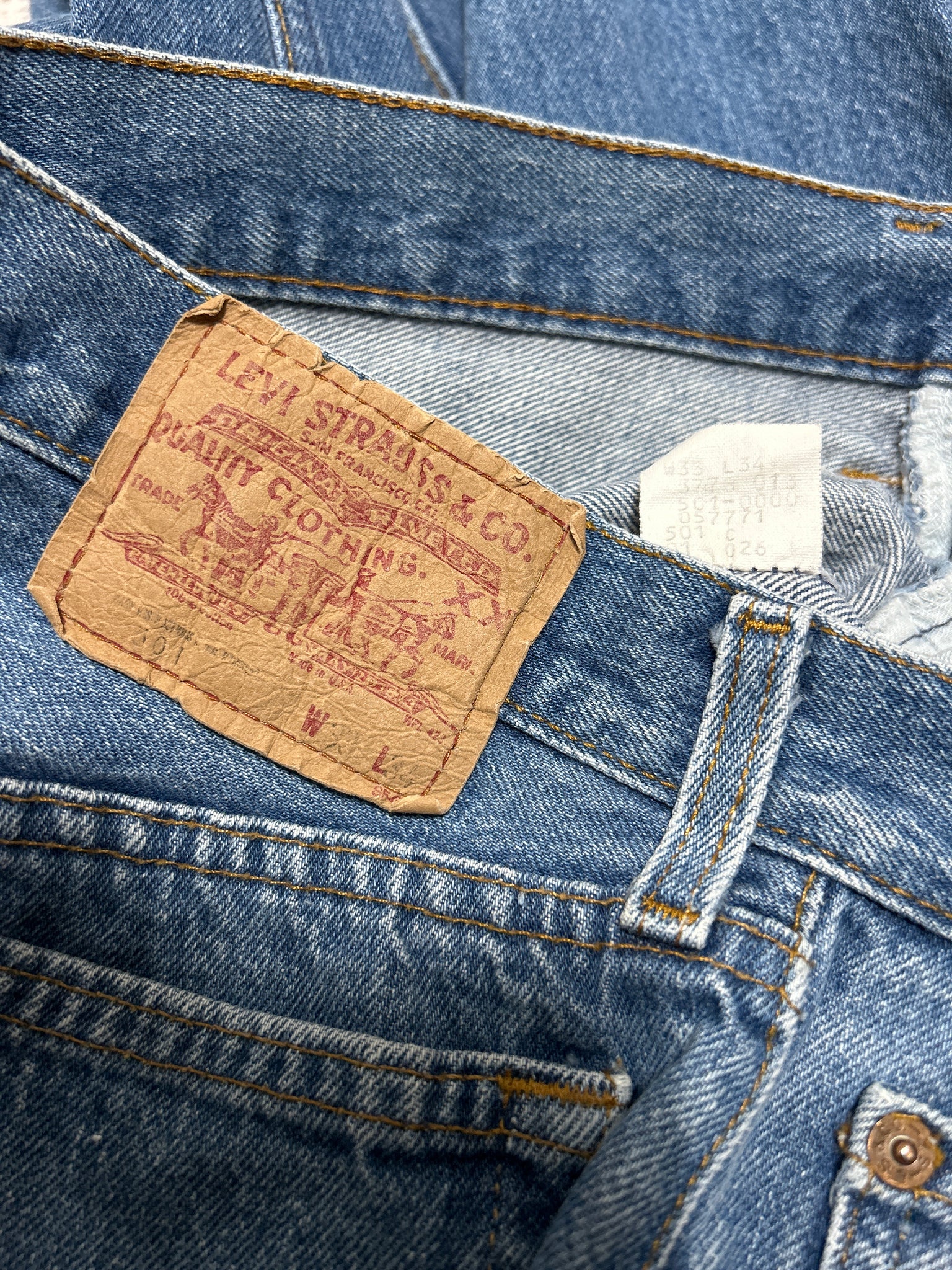 Vintage USA made 501 Transitional Tag, Super Wash, Denim Jeans (JYJ-3725)