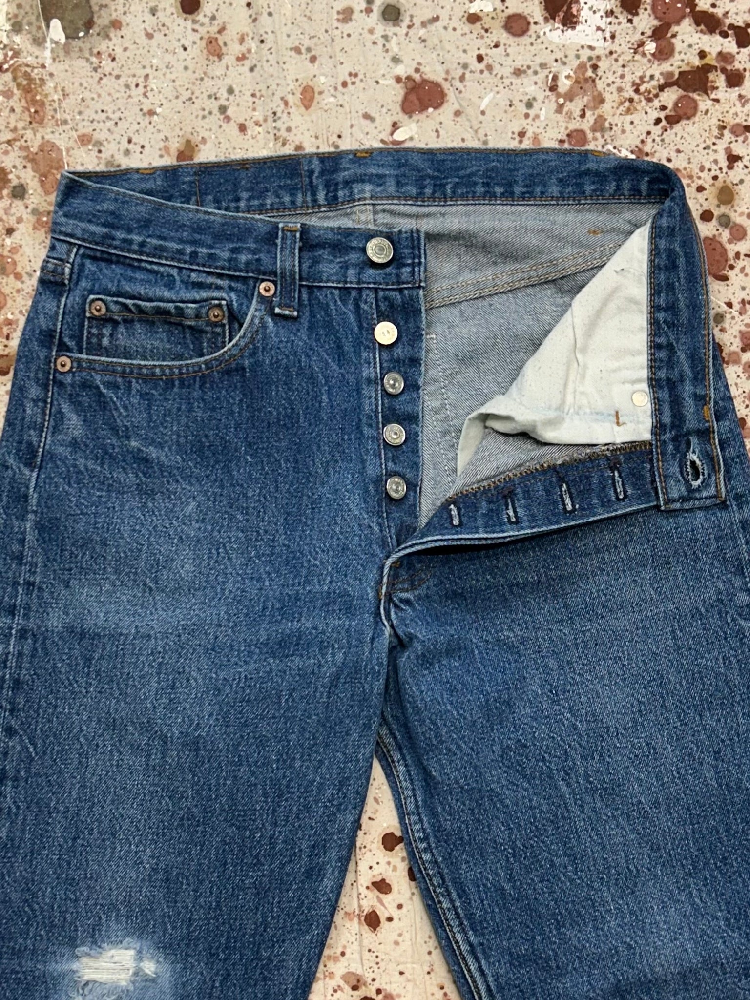 Vintage USA Levi's 501 Premium Wash Denim Jeans (JYJ0924-304)