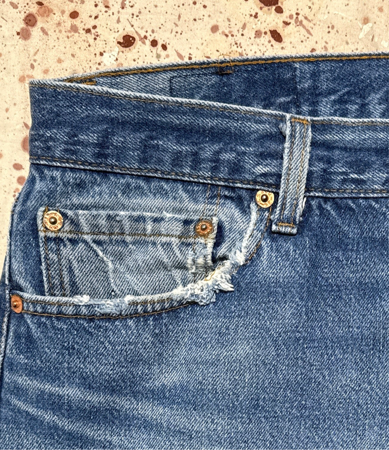 Vintage USA made Levi 501xx Transitional Tag, Super Wash, Denim Jeans  (JYJ0923-049)