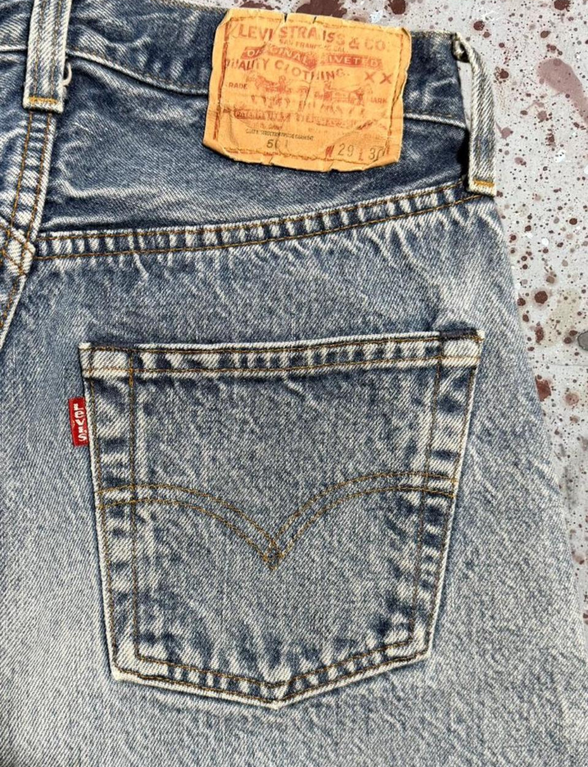 Vintage USA Levi’s 501 Redline Denim Jeans w/ incredible tracks (JYJ-381025)