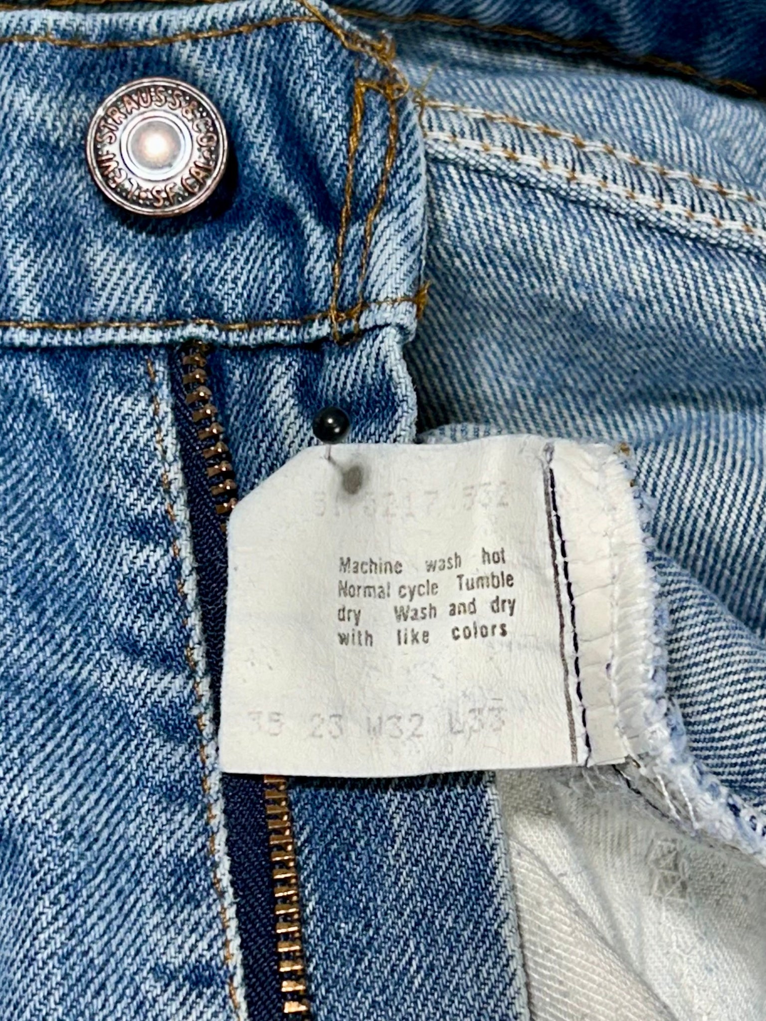 Vintage USA Levi’s 517 Super Wash Denim Jeans (JYJ0225-419)