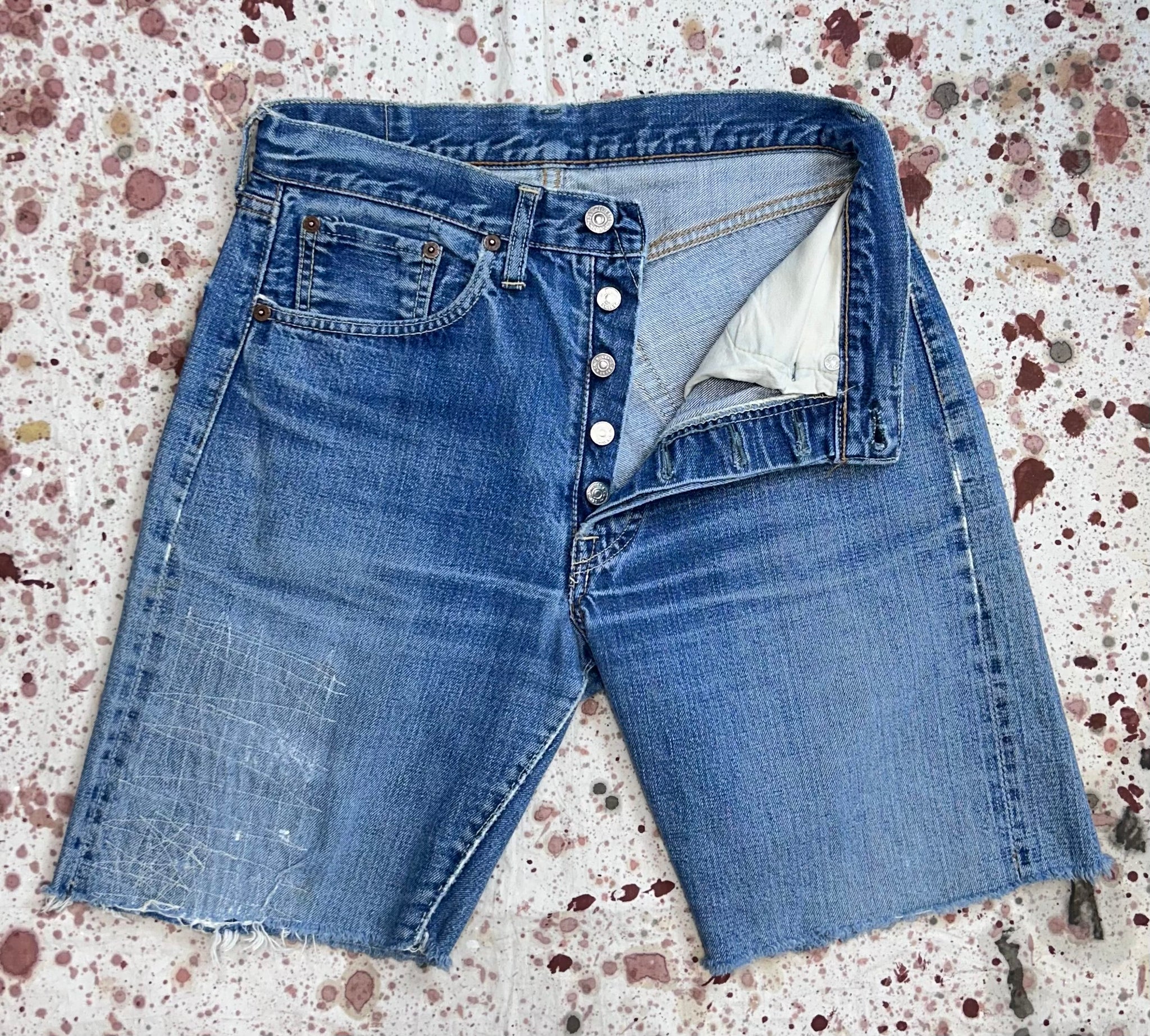 Vintage Levi’s Single Stitch Waist "E" Redline Cutoff Shorts (JYJ0524-226)