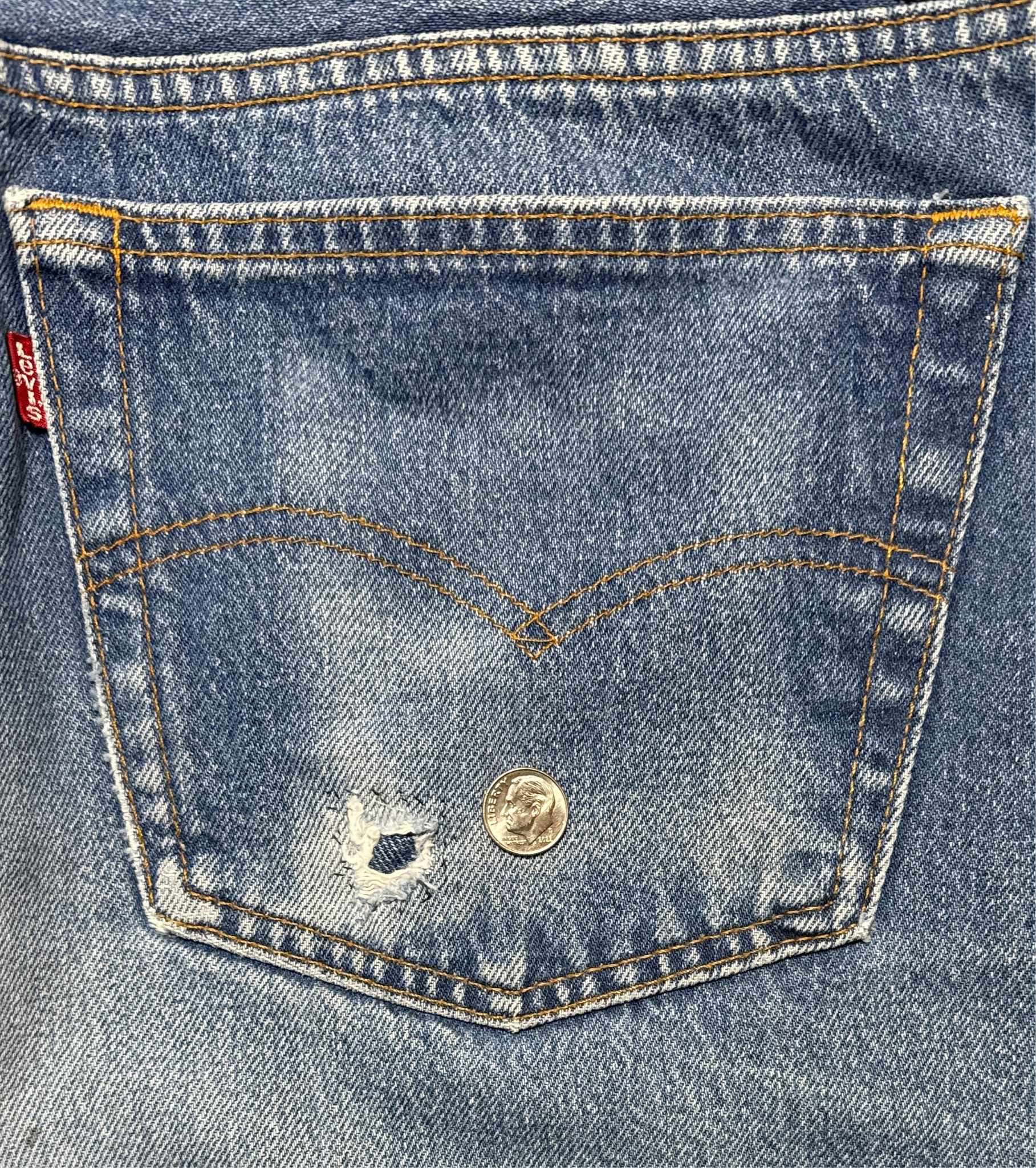 Vintage USA made Levi 501xx Transitional Tag, Super Wash, Denim Jeans  (JYJ0923-049)