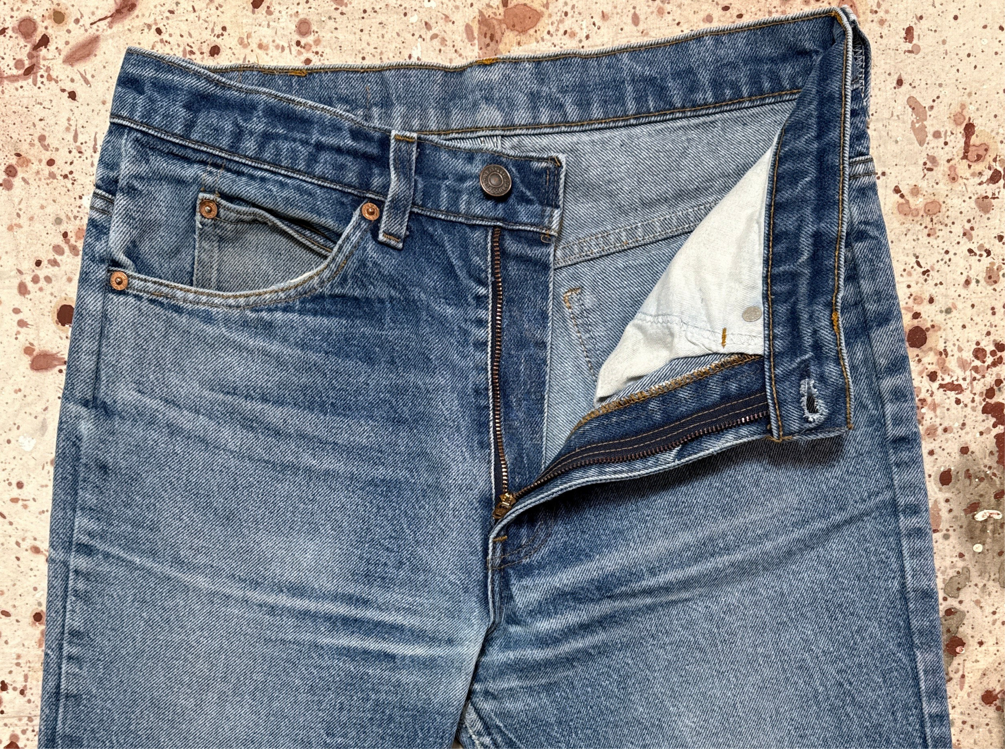 Vintage USA made Levi 517 Orange Tab, Super Wash, Honeycomb, Denim Jeans (JYJ-15725)