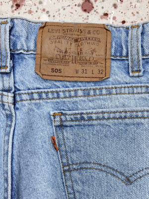 Vintage USA Made Levi 505 Orange Tab Light Wash Denim Jeans (JYJ0424-1 –  JUNKYARD JEANS LLC