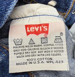 Vintage USA made Levis 501 Dark Like New, Tagged Size 25"x30"