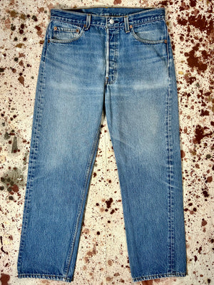 Vintage USA Levi’s 501xx Superwash Denim Jeans (JYJ0125-400)