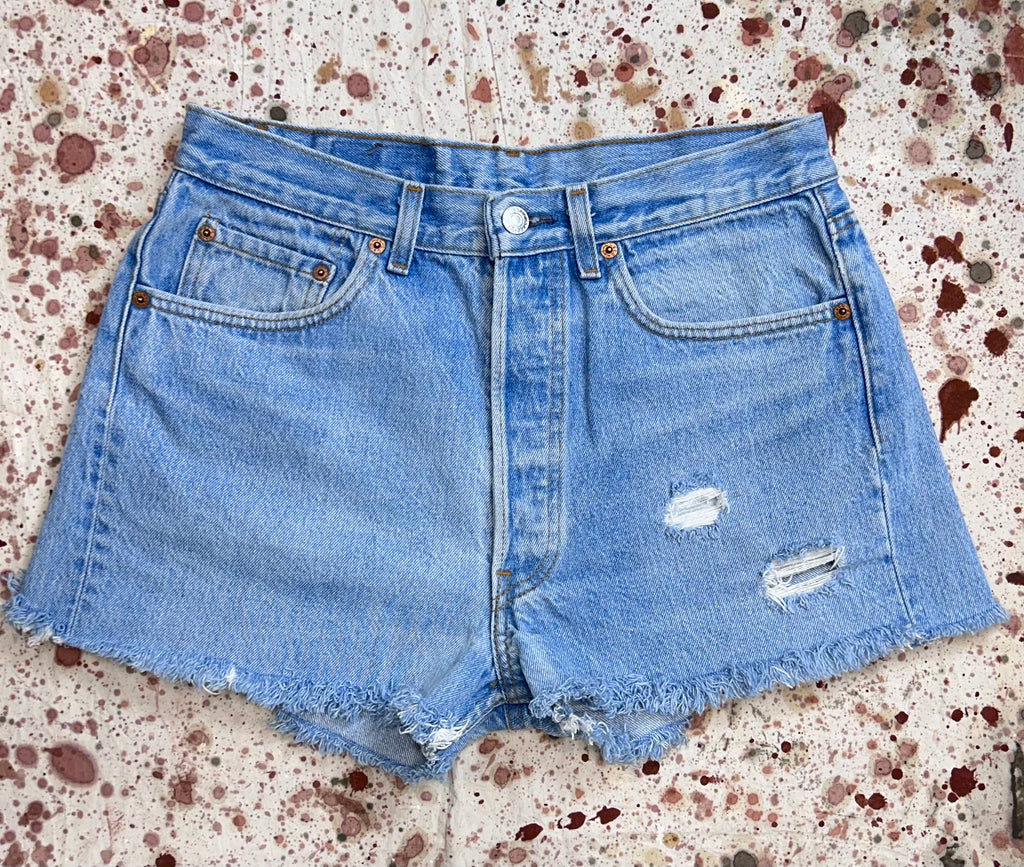 Vintage USA Levi's 501 Light Wash Cut Off Denim Shorts (JYJ0524-210)