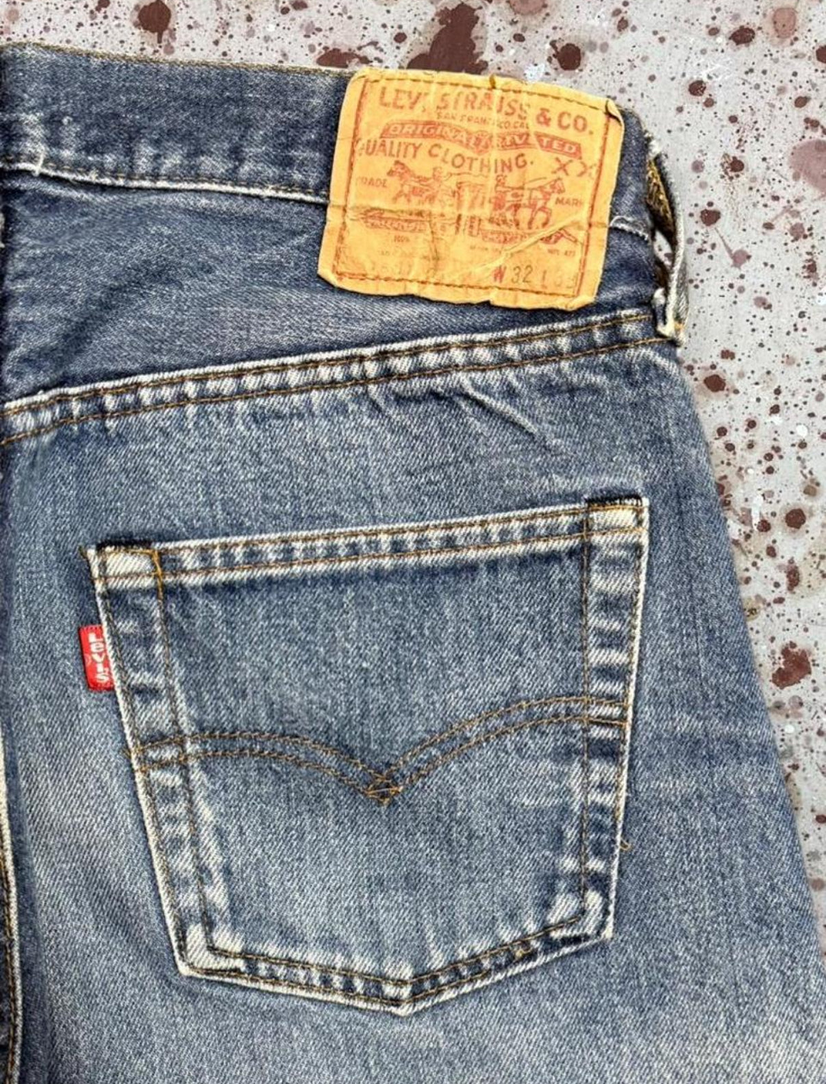 Vintage USA Levi 501 Redline Great Wash Denim Jeans (JYJ-401025)