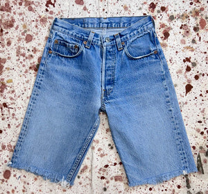 Vintage USA Levi’s 501 Light Wash Cut Off Shorts (JYJ0524-220)