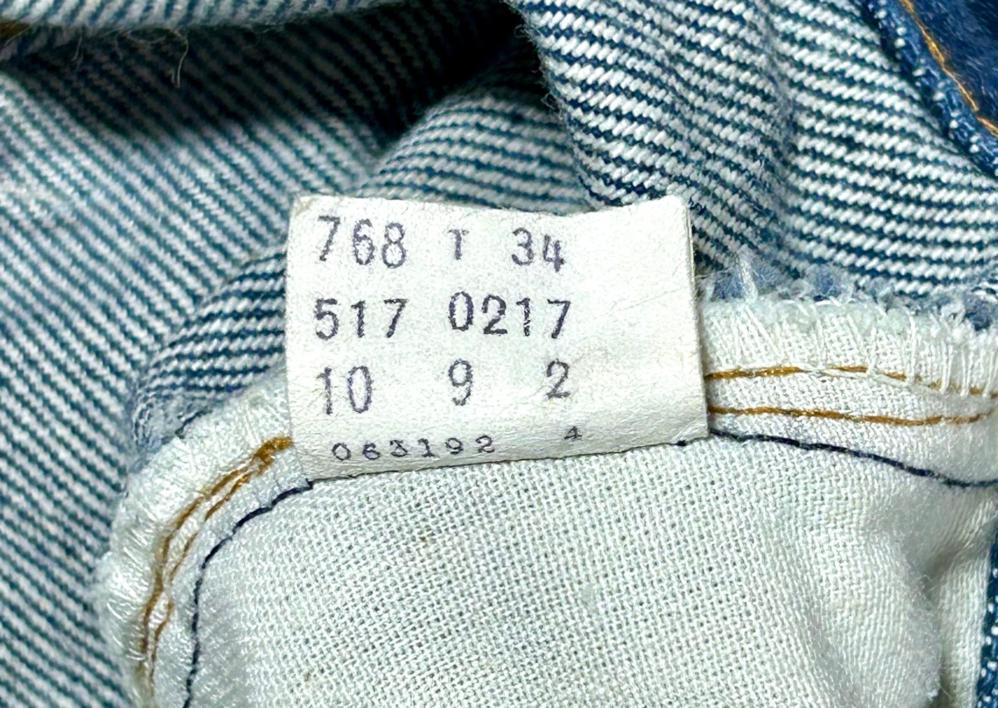 Vintage USA Levi 517 Transitional Talon 42 Zip One-Wash Denim Jeans (JYJ0424-170)