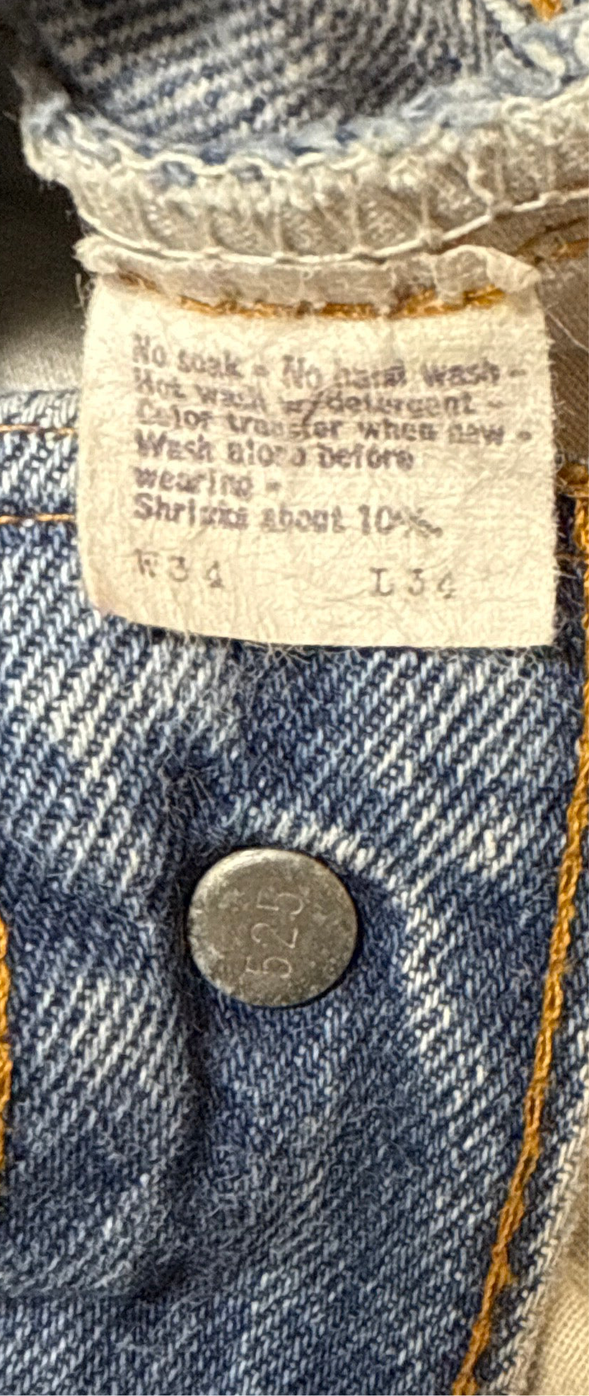 Vintage USA made Levis 501, Black Bar Tac, Super Wash, w/ Paint, Denim Jeans (JYJ-06825)