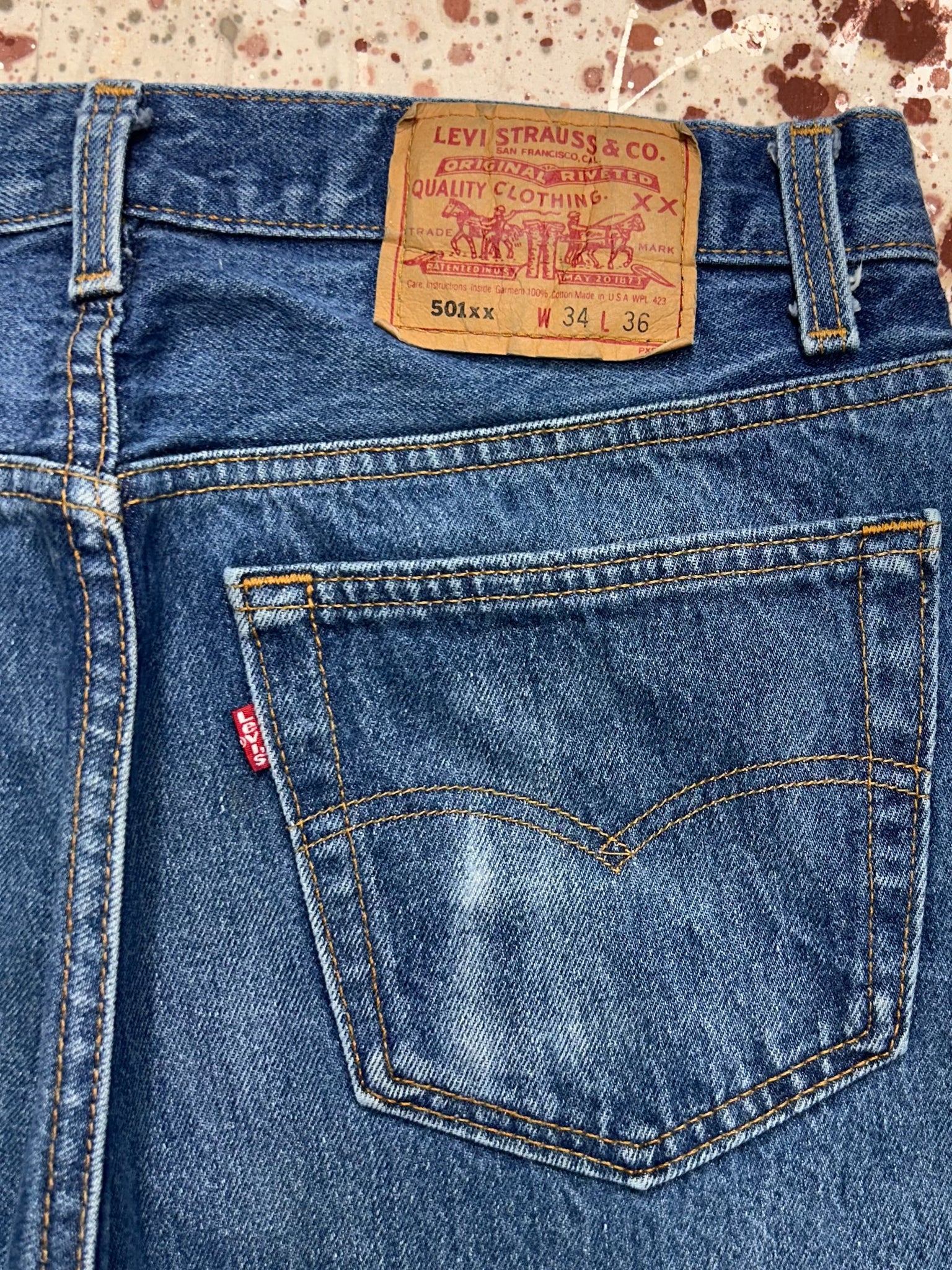 Vintage USA Levi's 501xx Good Dark Wash Denim Jeans (JYJ0924-292)