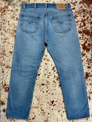 Vintage USA Levi’s 501 Paint and Feather Denim Jeans (JYJ1024-335)