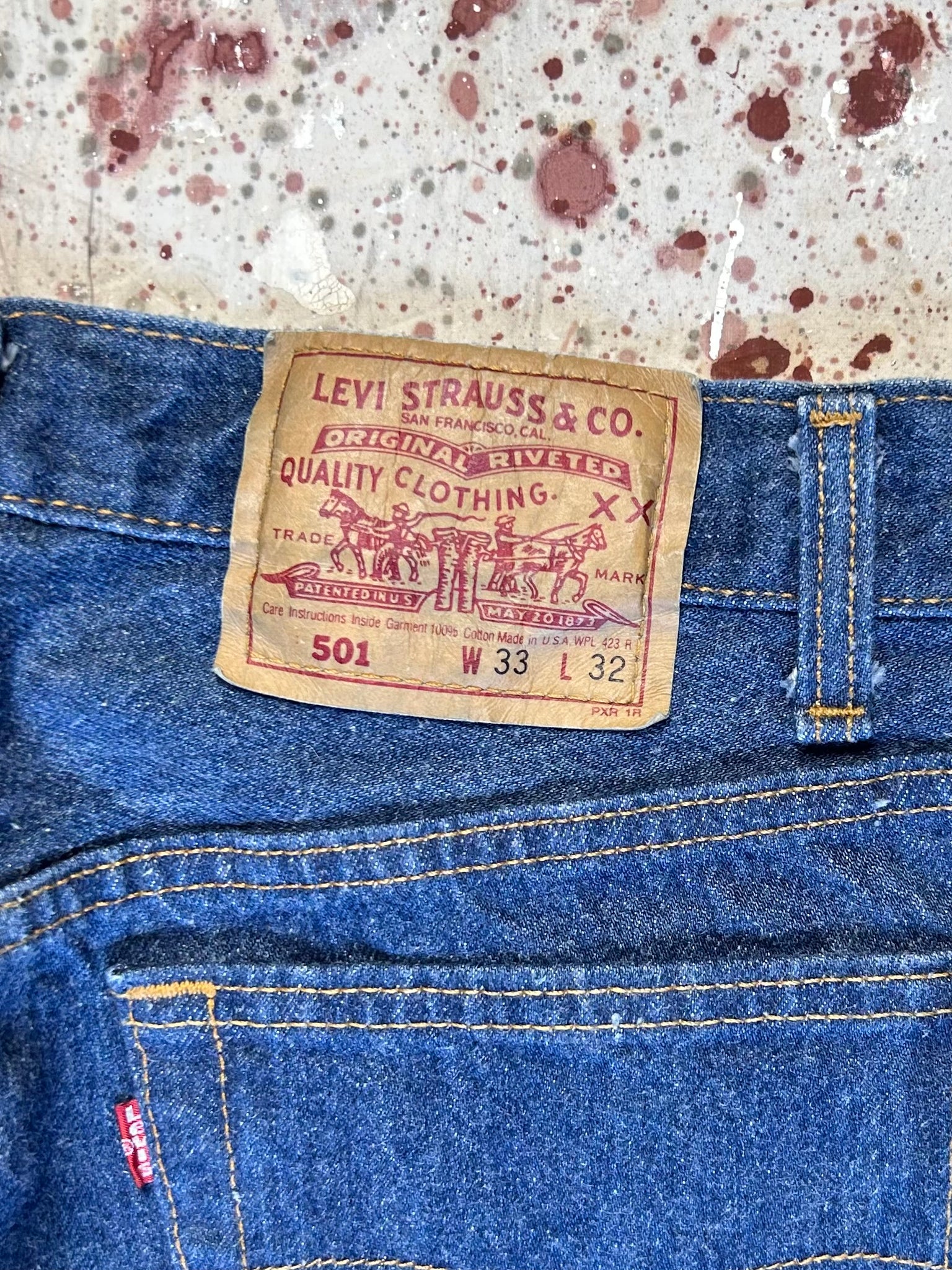 Vintage USA Made Levi 501 Two Wash Transitional Jeans (JYJ-0152)