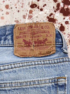 Vintage Levi USA Made Transitional 501 Premium Wash & Feathers (JYJ0324-125)