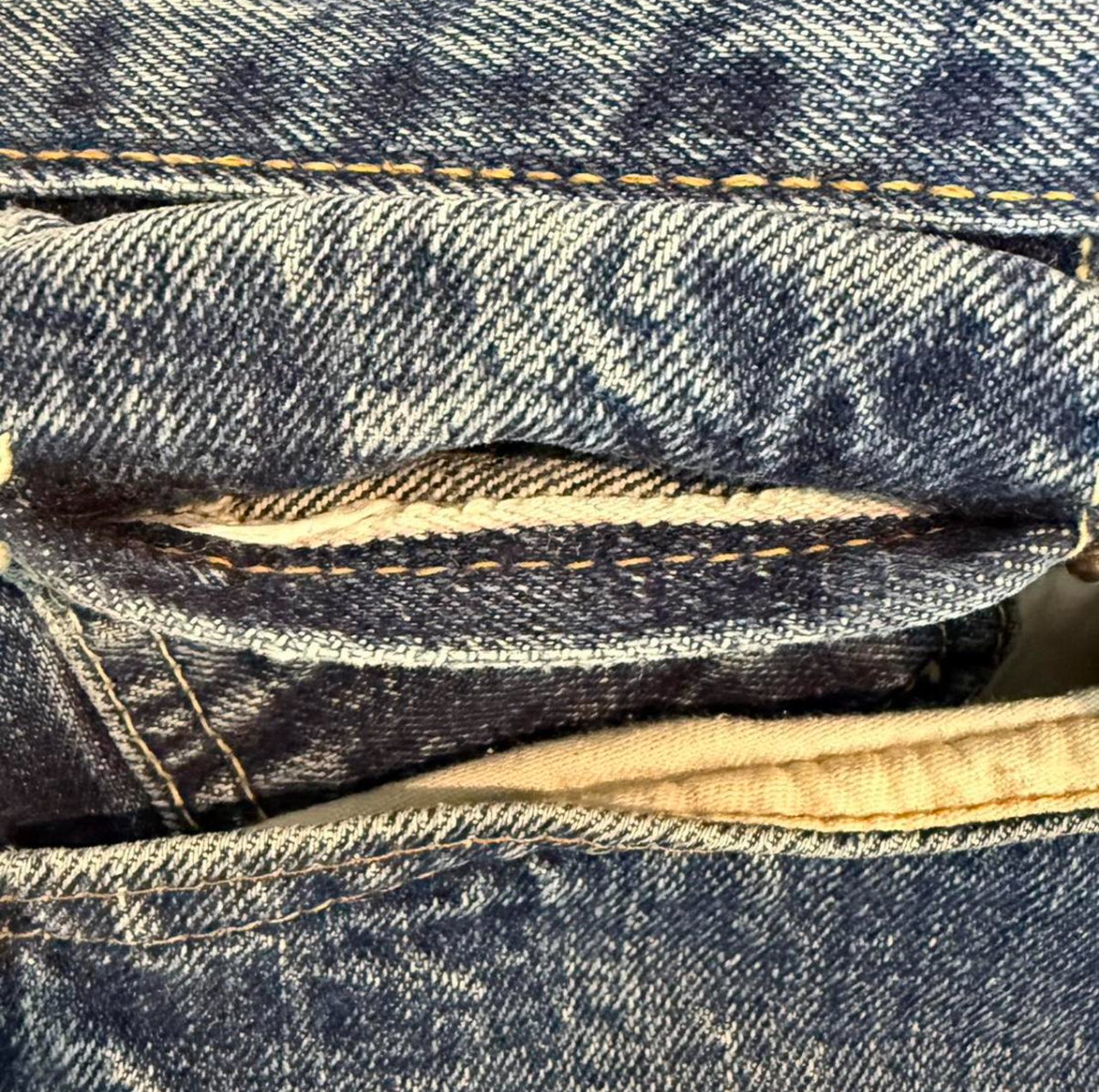 Single Stitch Redline 502-0117 Levi’s Denim Jeans w/ Redline Coin Pocket (JYJ-241025)