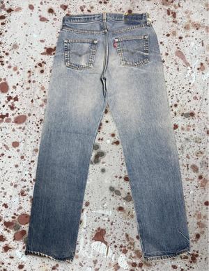 Vintage USA made Levis 501, Black Bar Tac, Super Wash, Denim Jeans (JYJ-101025)