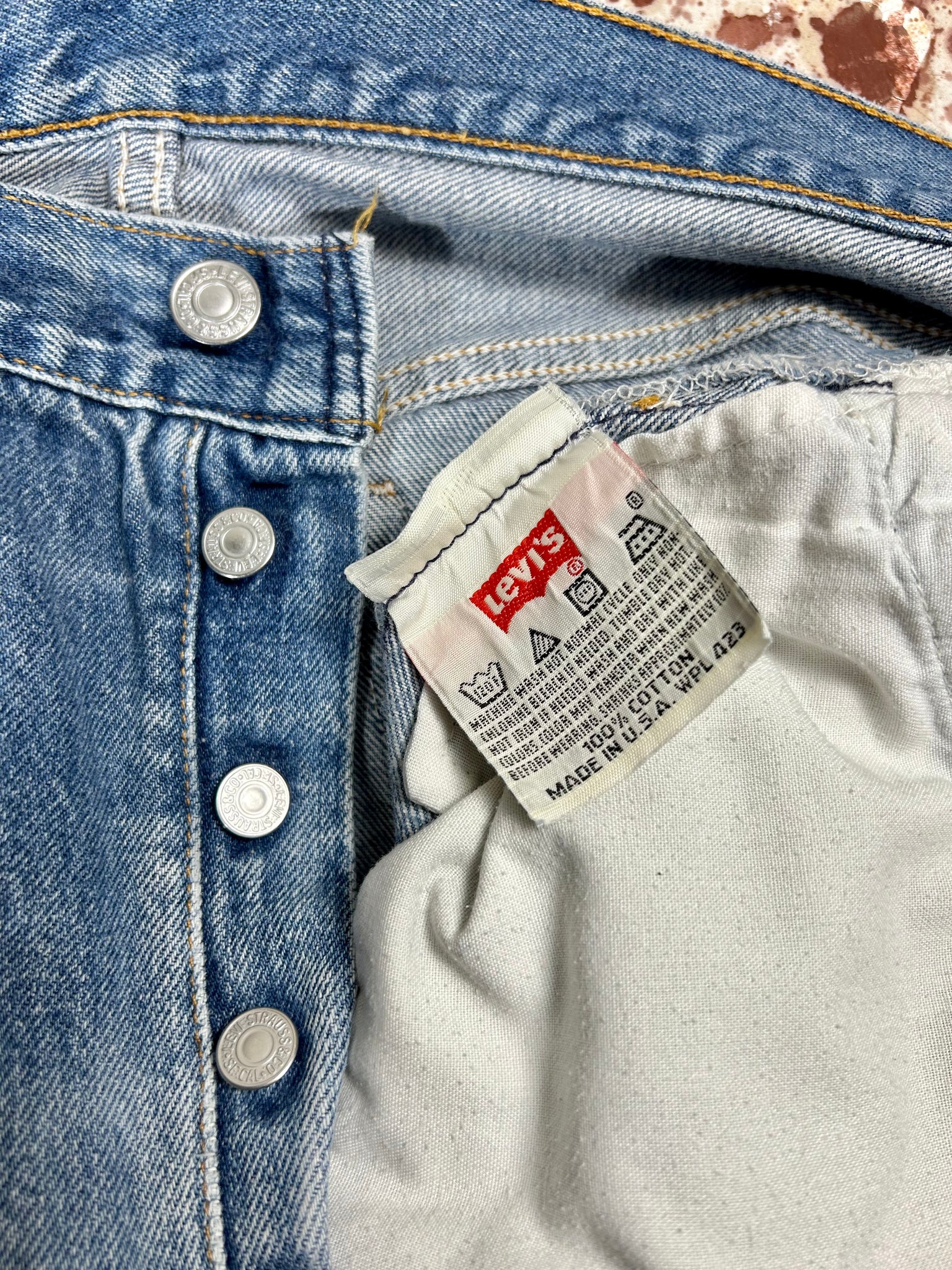Vintage USA Levi’s 501xx Superwash Denim Jeans (JYJ0125-400)