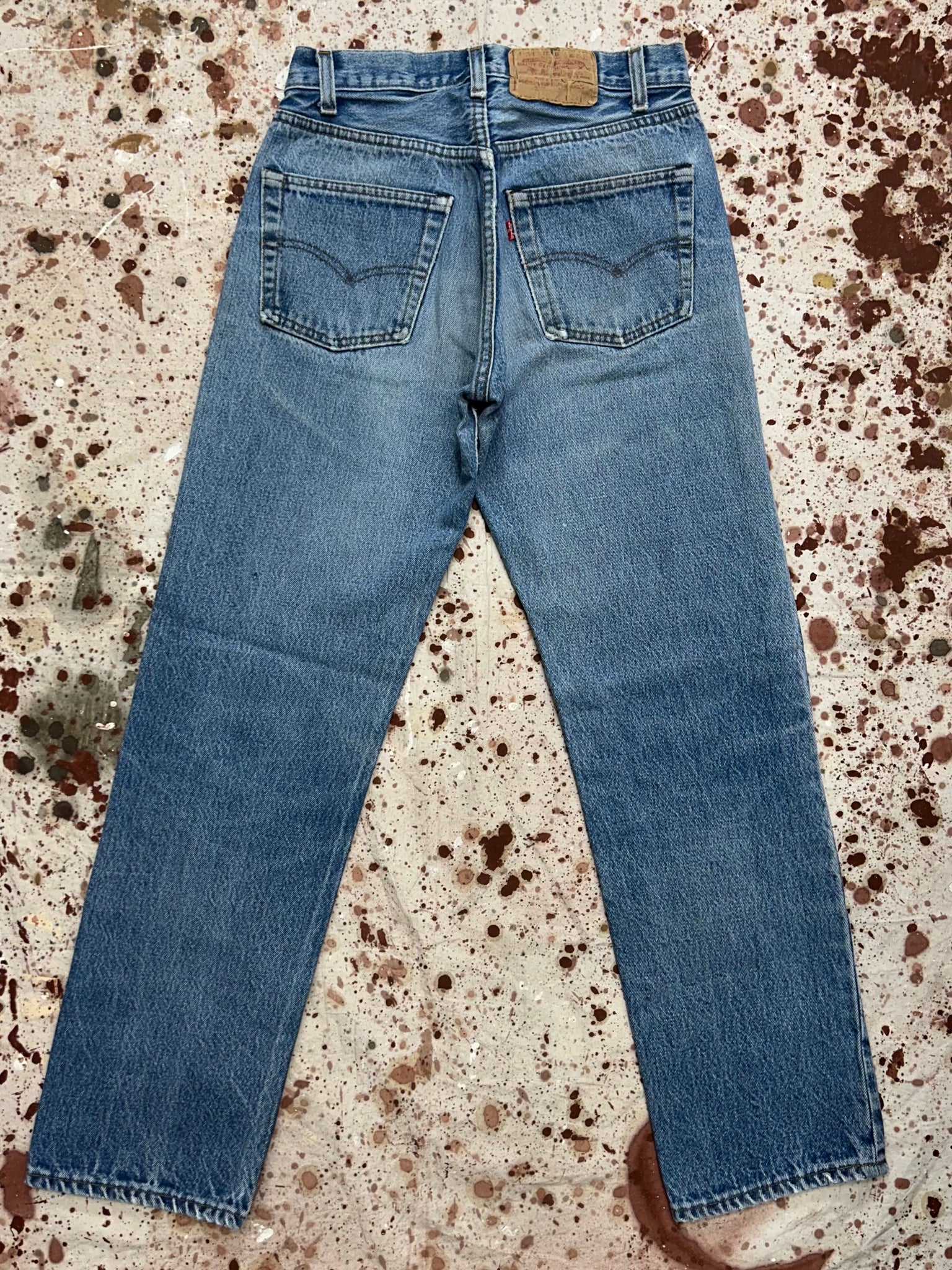 Vintage USA Levi's 80's Black Bar Tac Pockets Superwash 501 Denim Jeans (JYJ0924-308)