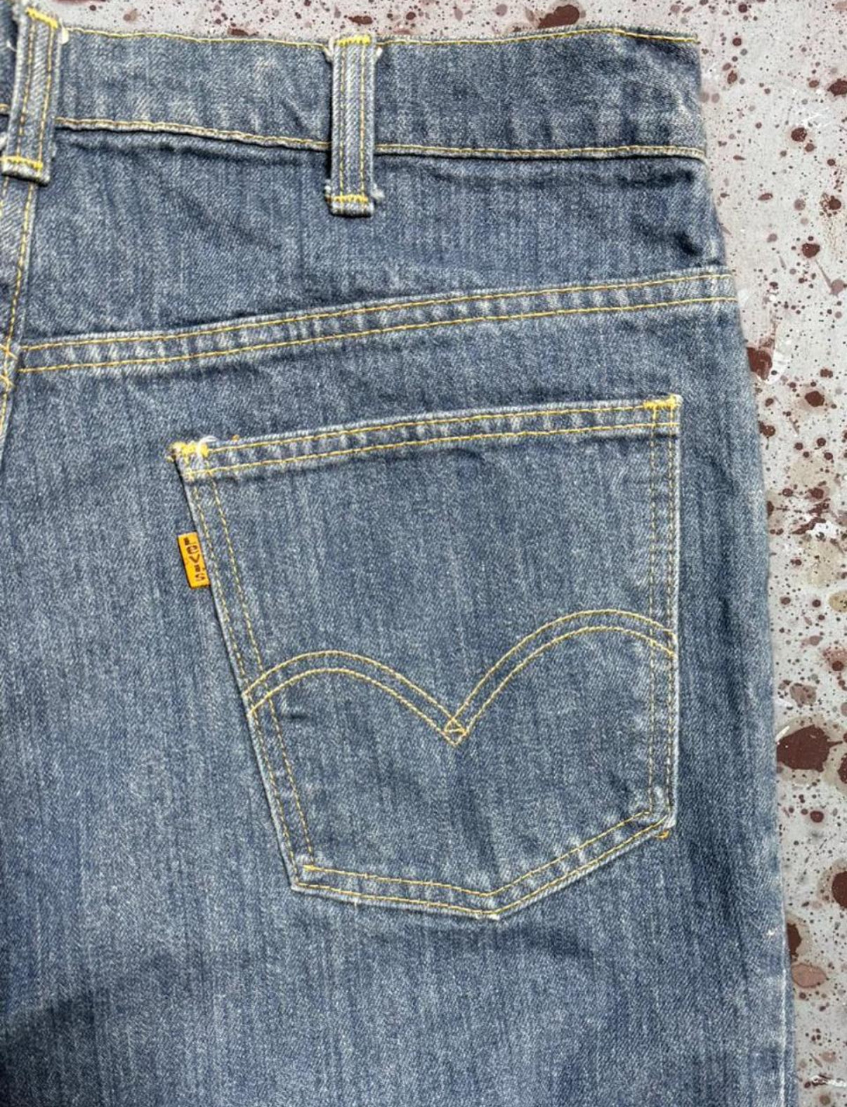 Vintage Levi 646 Talon 42 Bell Bottom Denim Jeans (JYJ-051225)