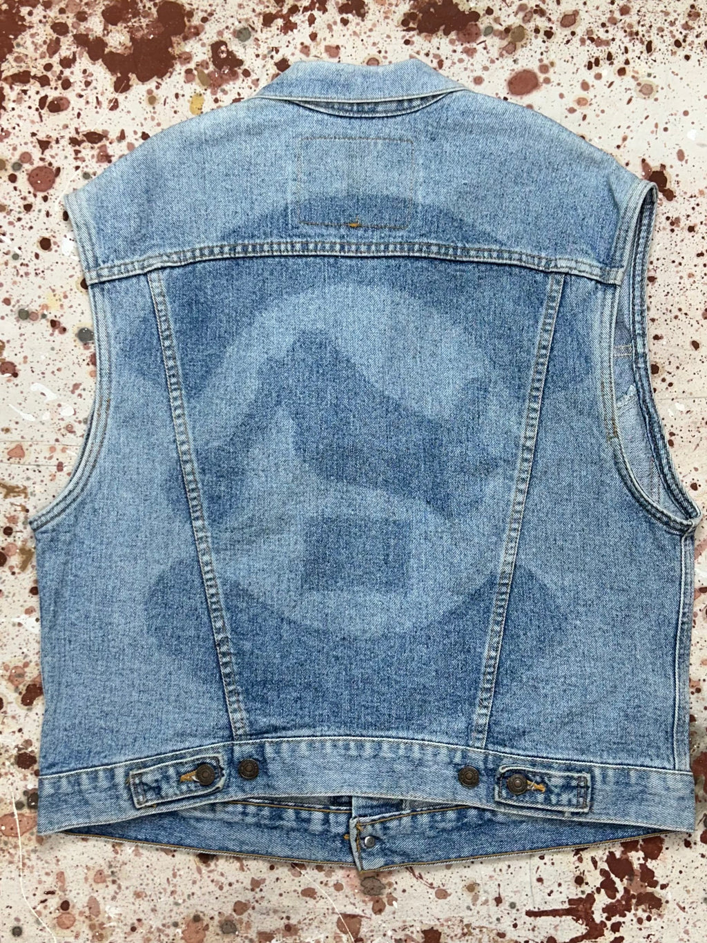 Vintage USA Levi Trucker Vest with incredible Patch Fading (JYJ1124-374)