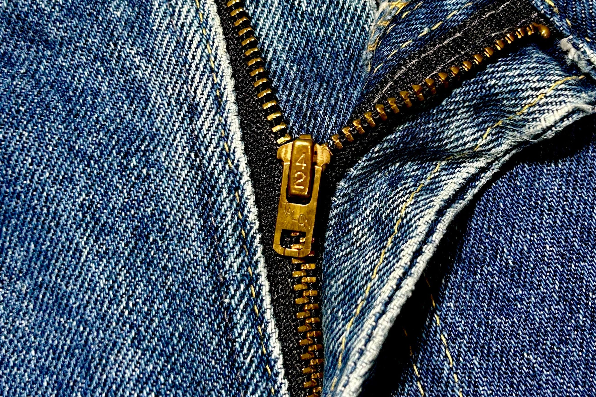 Vintage USA 1970’s Lee Lady Rider Talon Zipper Superwash Denim Jeans (JYJ0324-110)