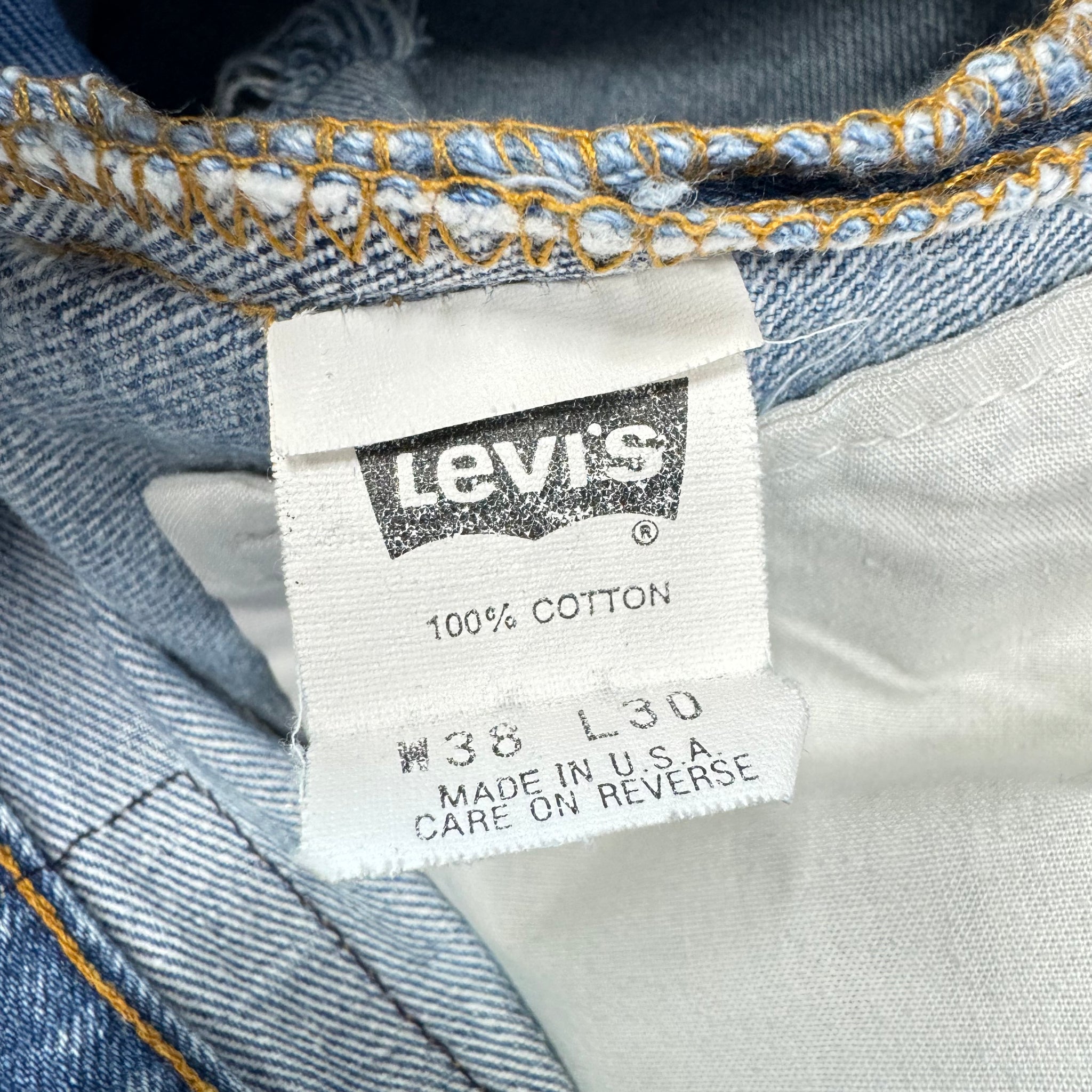 Vintage USA Levis 501 Cut Off Shorts (JYJ0524-255)