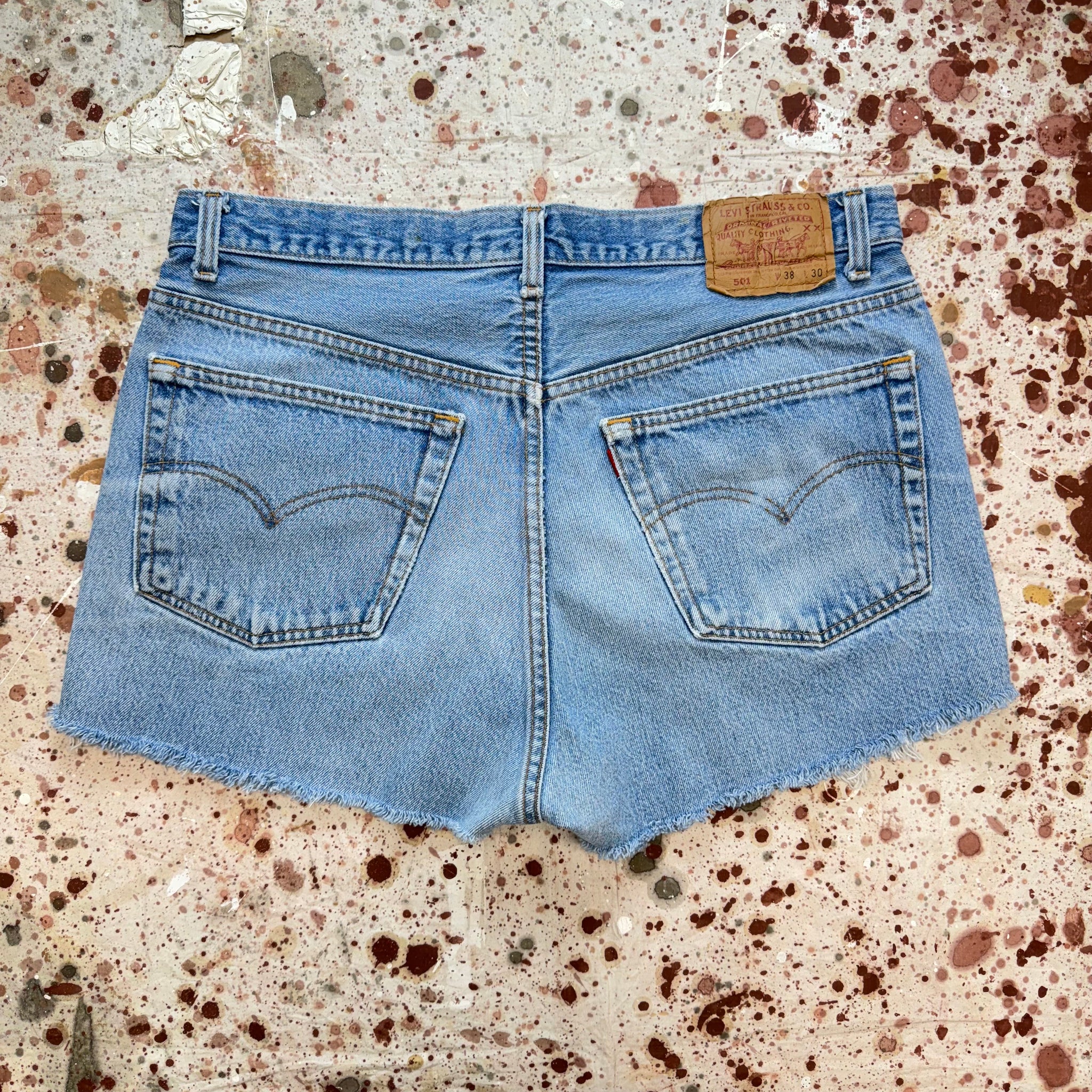 Vintage USA Levis 501 Cut Off Shorts (JYJ0524-255)