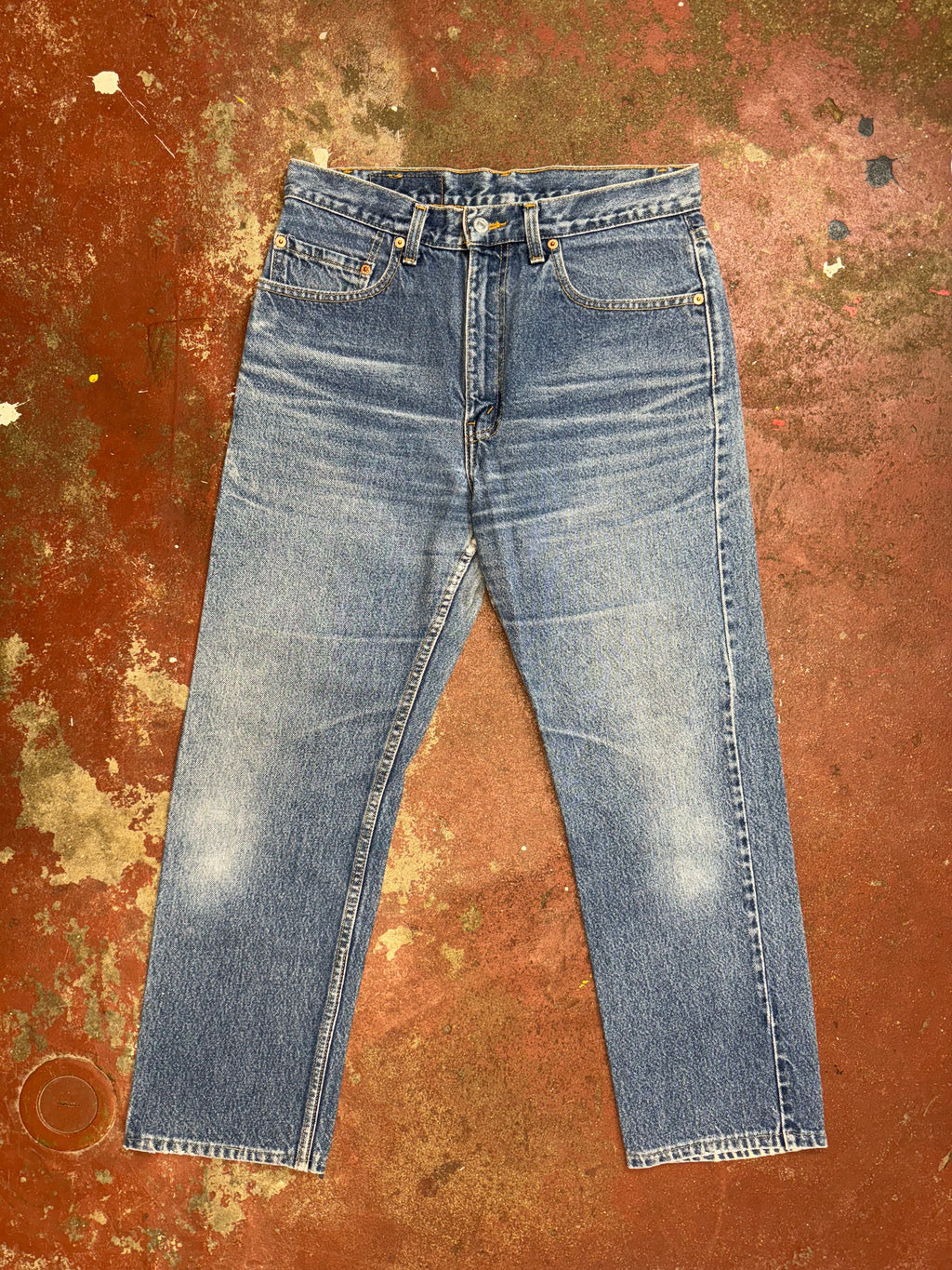 Vintage Premium Wash Levi 505 Denim Jeans (JYJ0124-056)