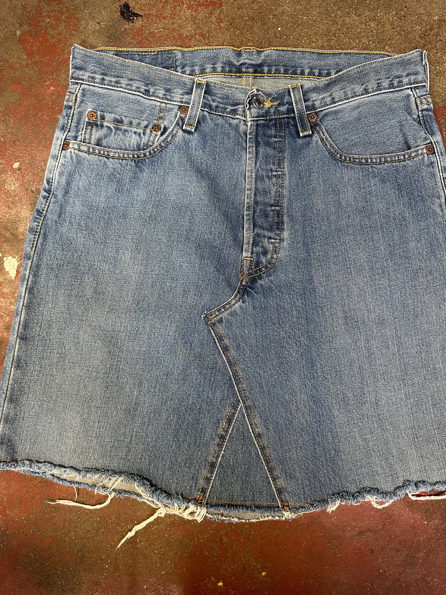 Vintage Levi 501 Denim Skirt (JYJ-190)