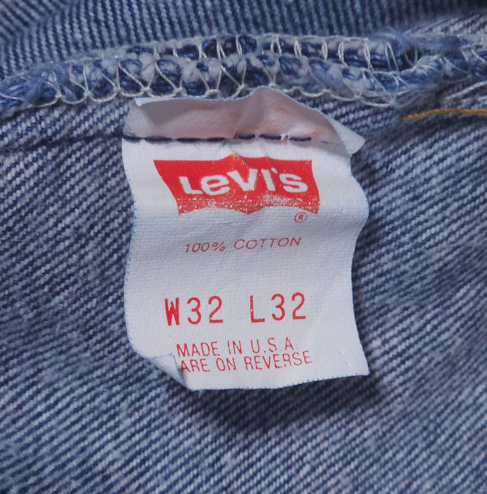 Vintage USA made Levi’s 501 One-Wash Transitional Denim Jeans (JYJ0125-399)