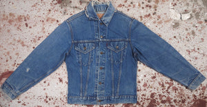 Vintage JYJ Custom Embroidered Zuma Beach Levi Denim Trucker Jacket (JYJ0125-402)