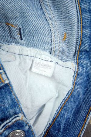 Vintage Levi's 501 USA Transitional Whiskered Denim Jeans (JYJ-045)