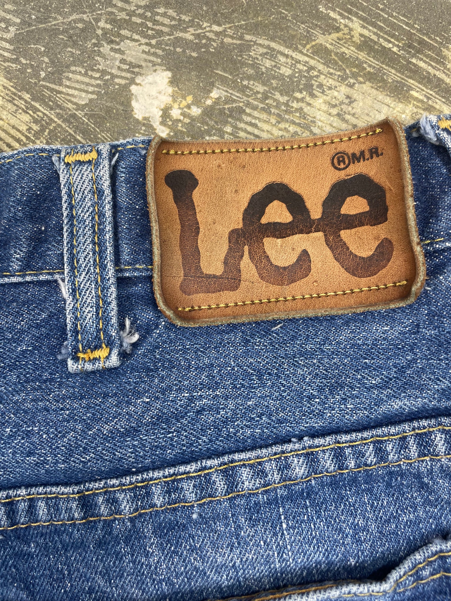 1970's Vintage Lee Riders Cutoff Denim Shorts (JYJ-127)
