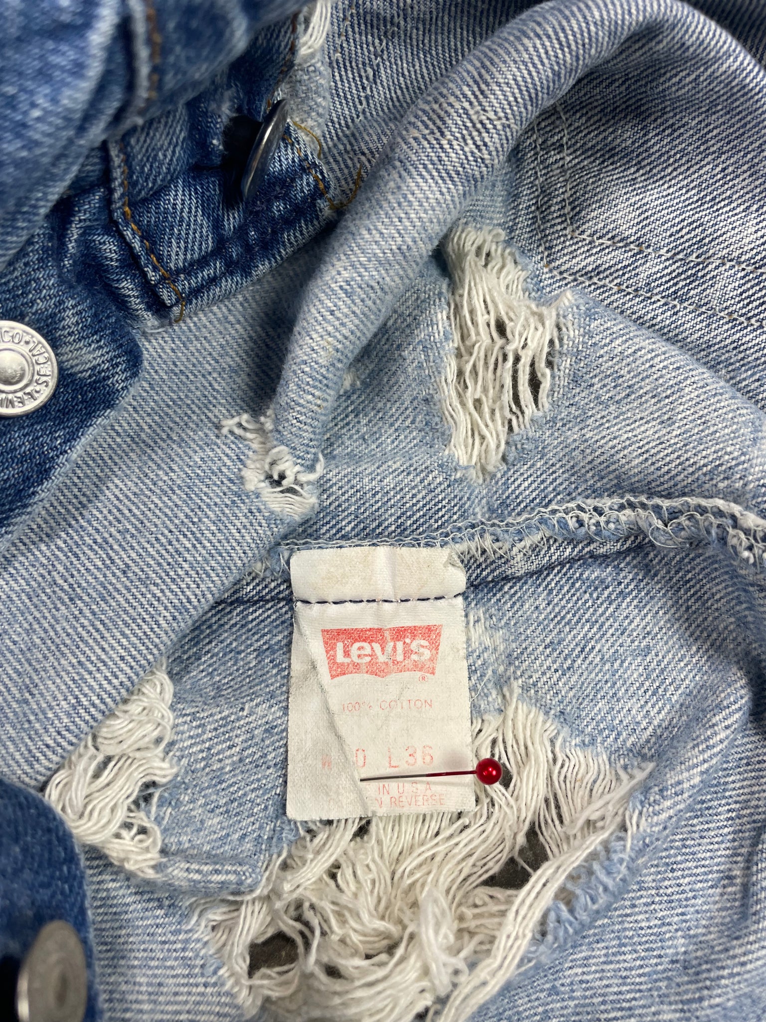 Vintage Levi 501 USA Premium Super Feather Denim Jeans (JYJ-0262)