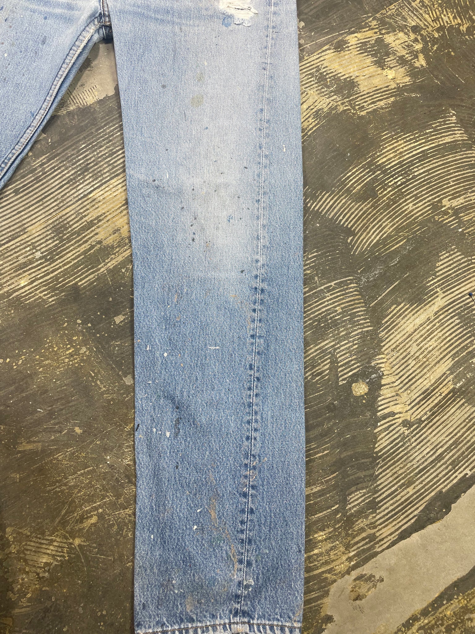 Vintage Levi 501 USA Premium Wash & Paint Denim Jeans (JYJ-0319)