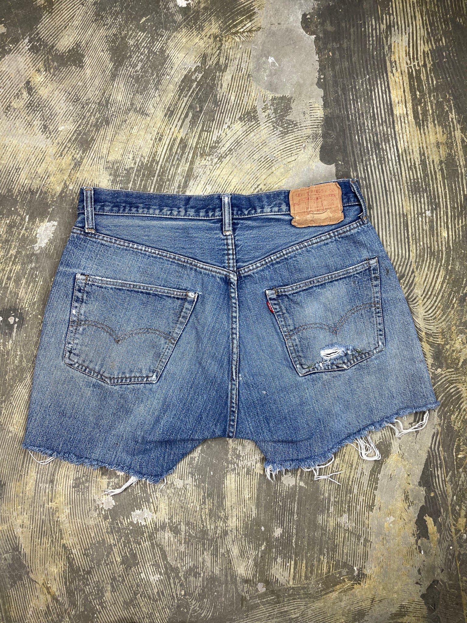 Vintage Levi's Single-Stitched 501 Redline Denim Shorts (JYJ-056)