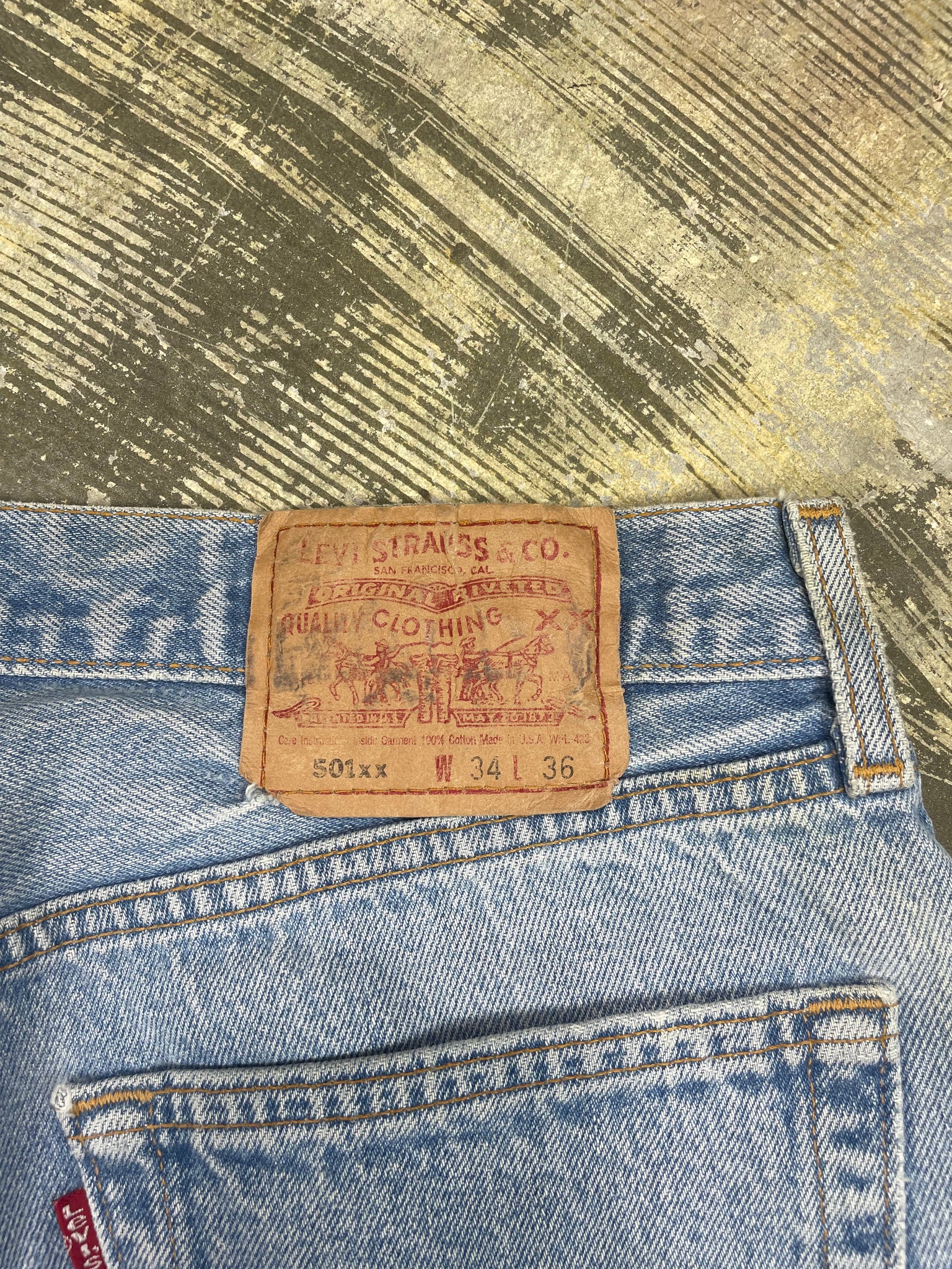 Vintage Levi 501 USA Premium Wash & Paint Denim Jeans (JYJ-0312)