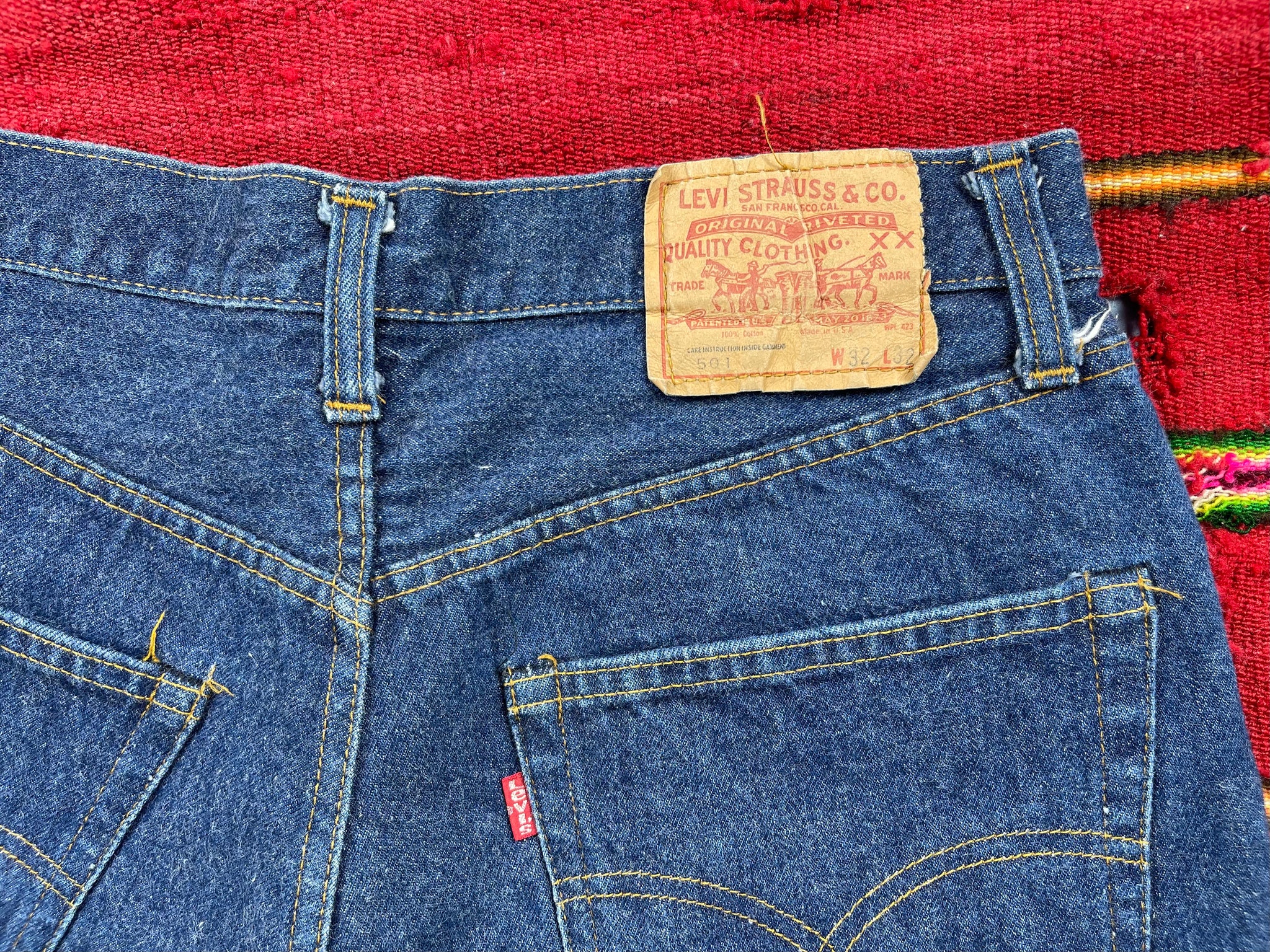 Vintage Levi's 501 Redline Cutoff Shorts (JYJ-008)
