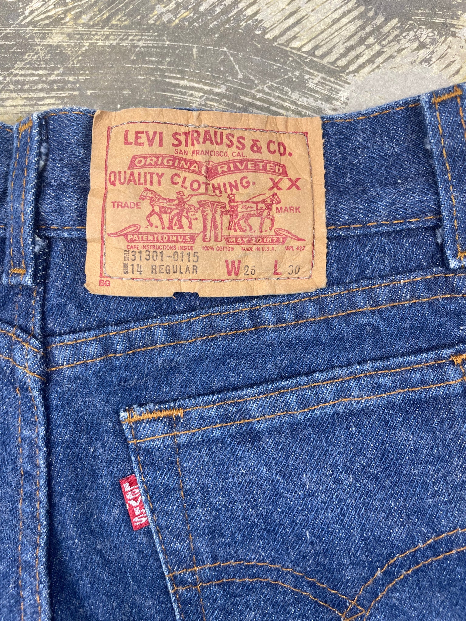 Vintage Levi 31301 USA One Wash Denim Jeans (JYJ-0229)