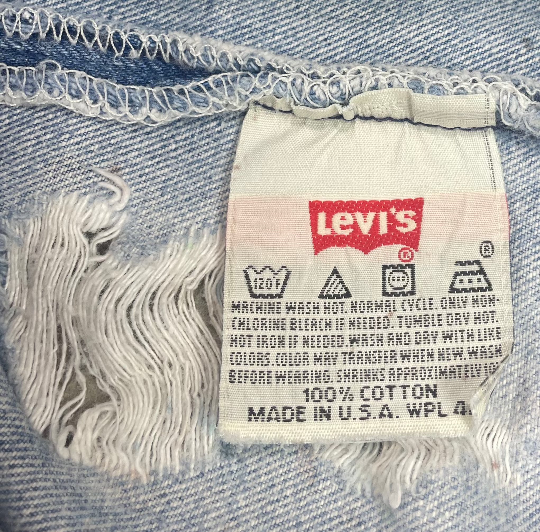 Vintage USA Made Levi 501xx Premium Wash & Paint Denim Jeans (JYJ-0319)