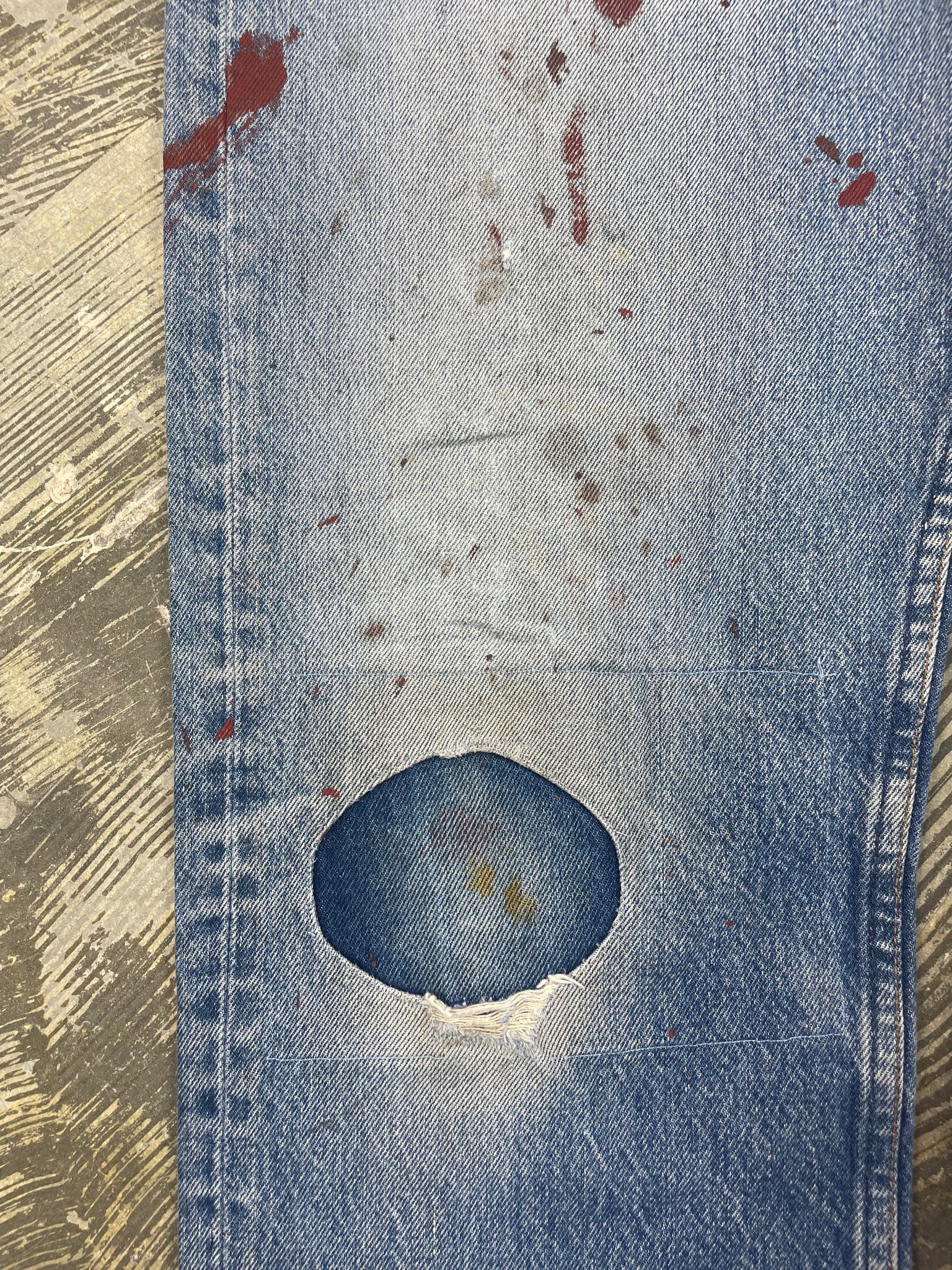 Vintage Levi 501 USA Premium Wash & Paint Denim Jeans (JYJ-0324)