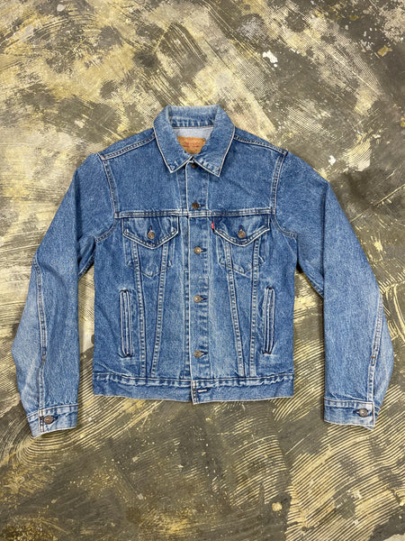 Vintage USA Levi 4 Pocket Premium Wash Denim Trucker Jacket