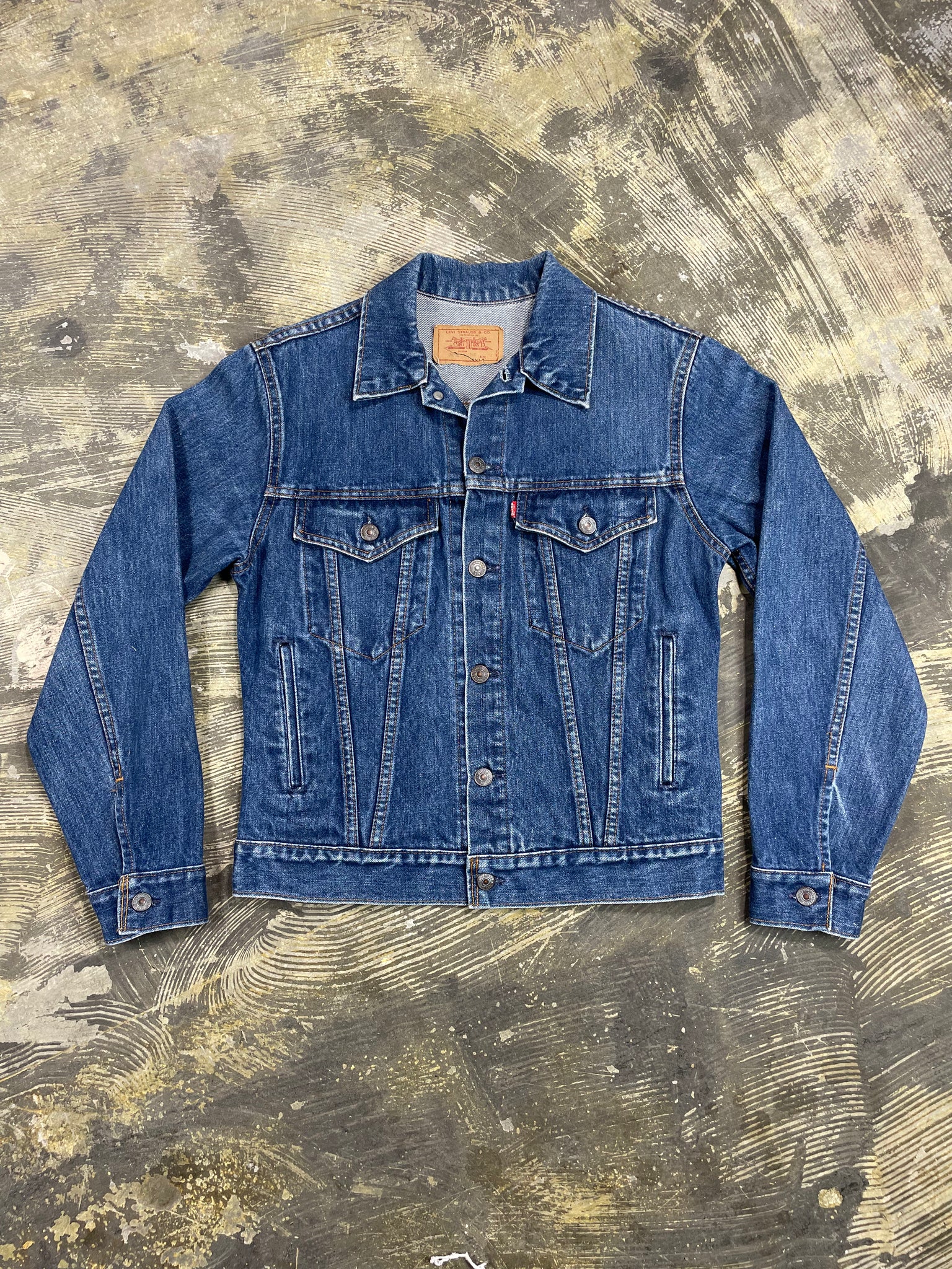 Vintage Levi Premium Wash Denim Trucker Jacket JYJ 177
