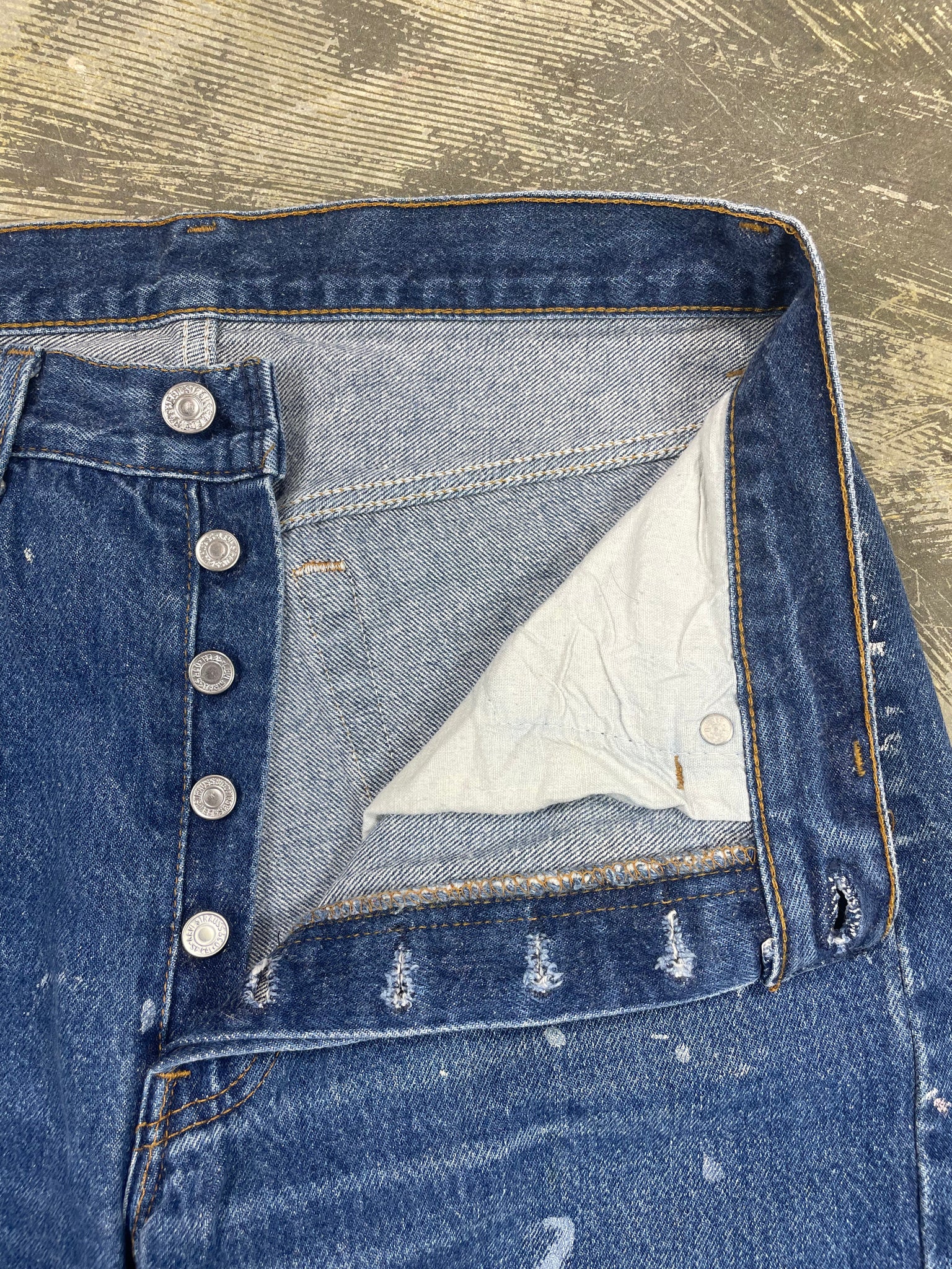 Vintage Levi 501 USA Premium Wash & Paint Denim Jeans (JYJ-0315)